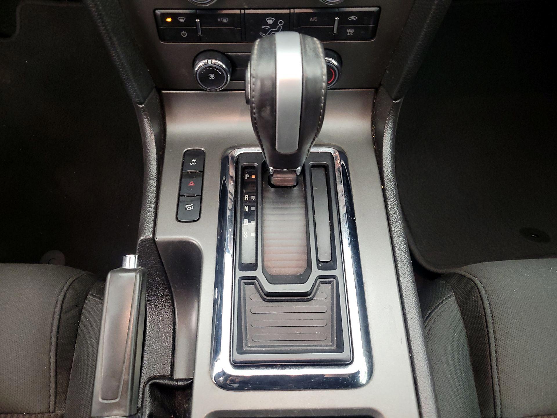 Thumbnail: 2014 Ford Mustang - 16