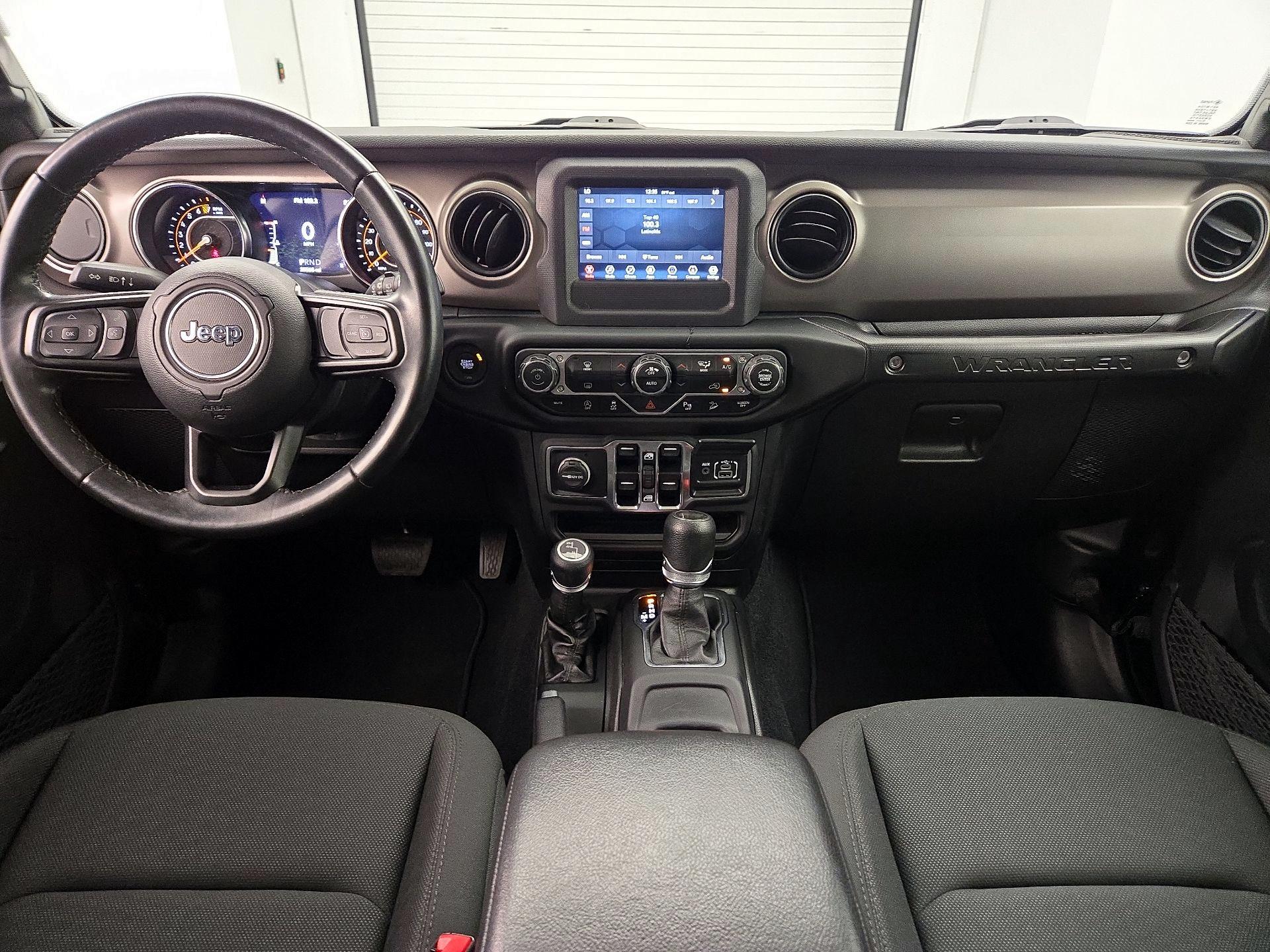 Thumbnail: 2020 Jeep Wrangler - 9