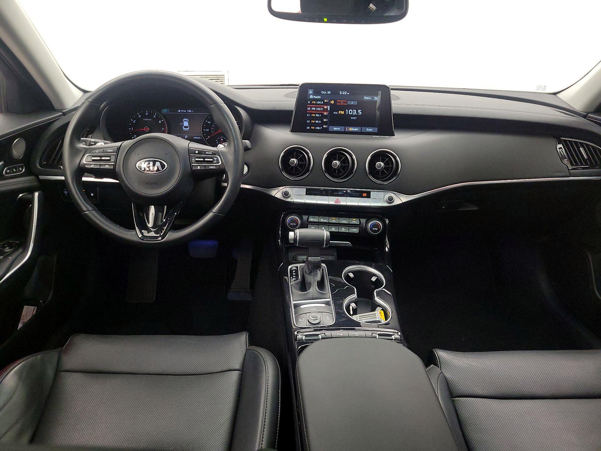 Thumbnail: 2019 Kia Stinger - 9