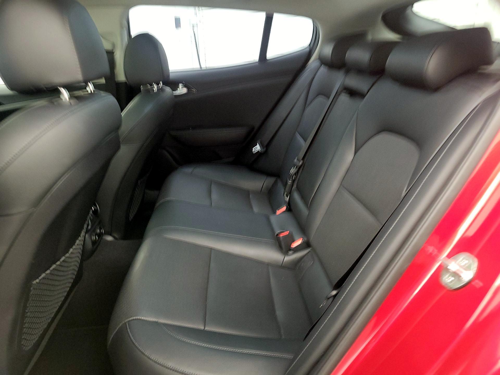 Thumbnail: 2019 Kia Stinger - 20