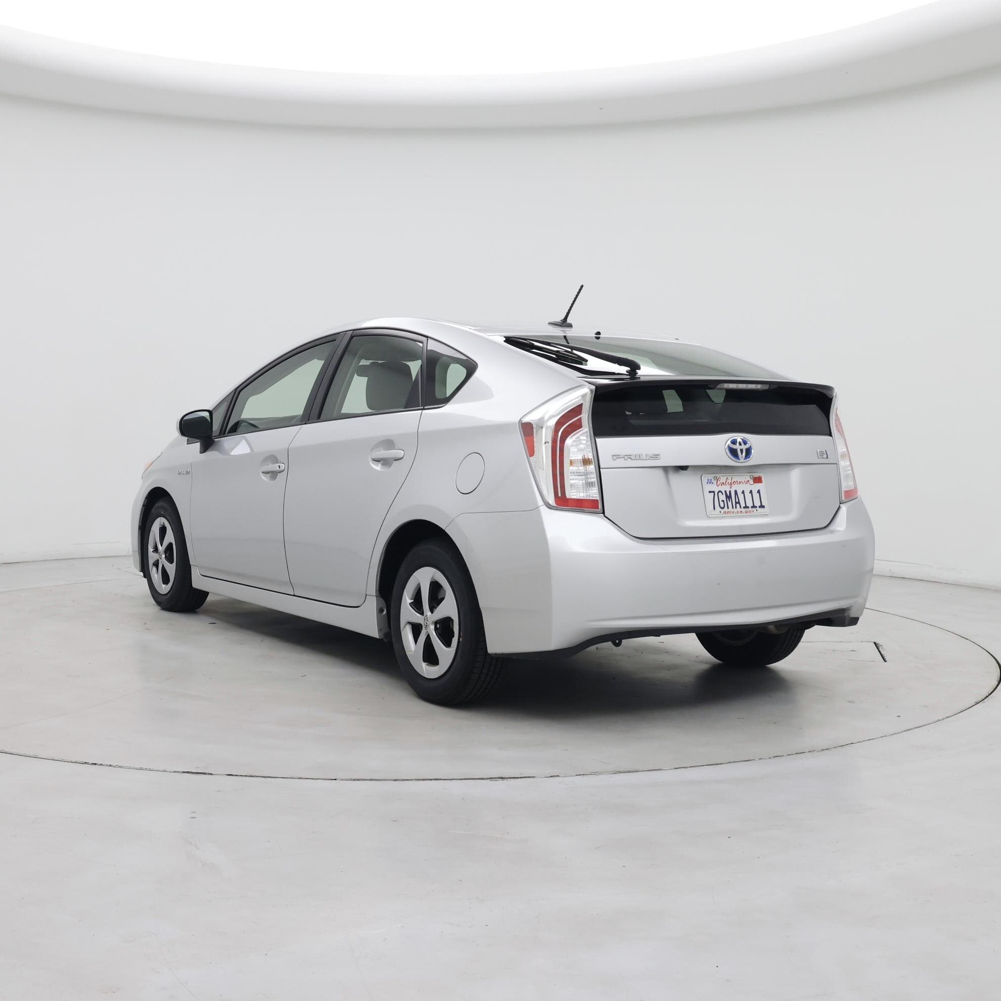 Thumbnail: 2014 Toyota Prius - 2