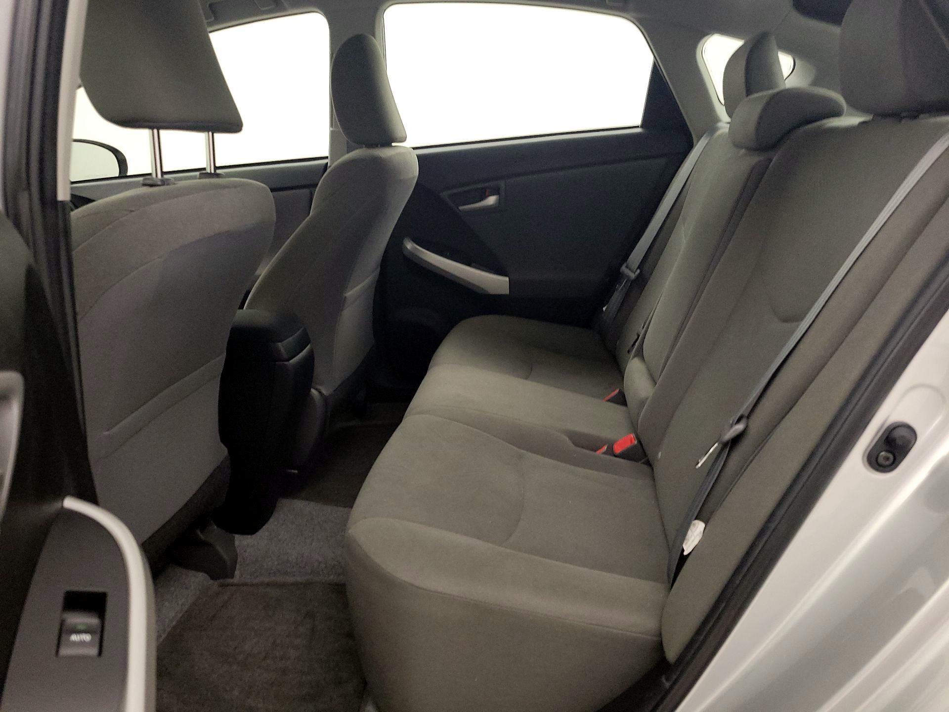 Thumbnail: 2014 Toyota Prius - 19