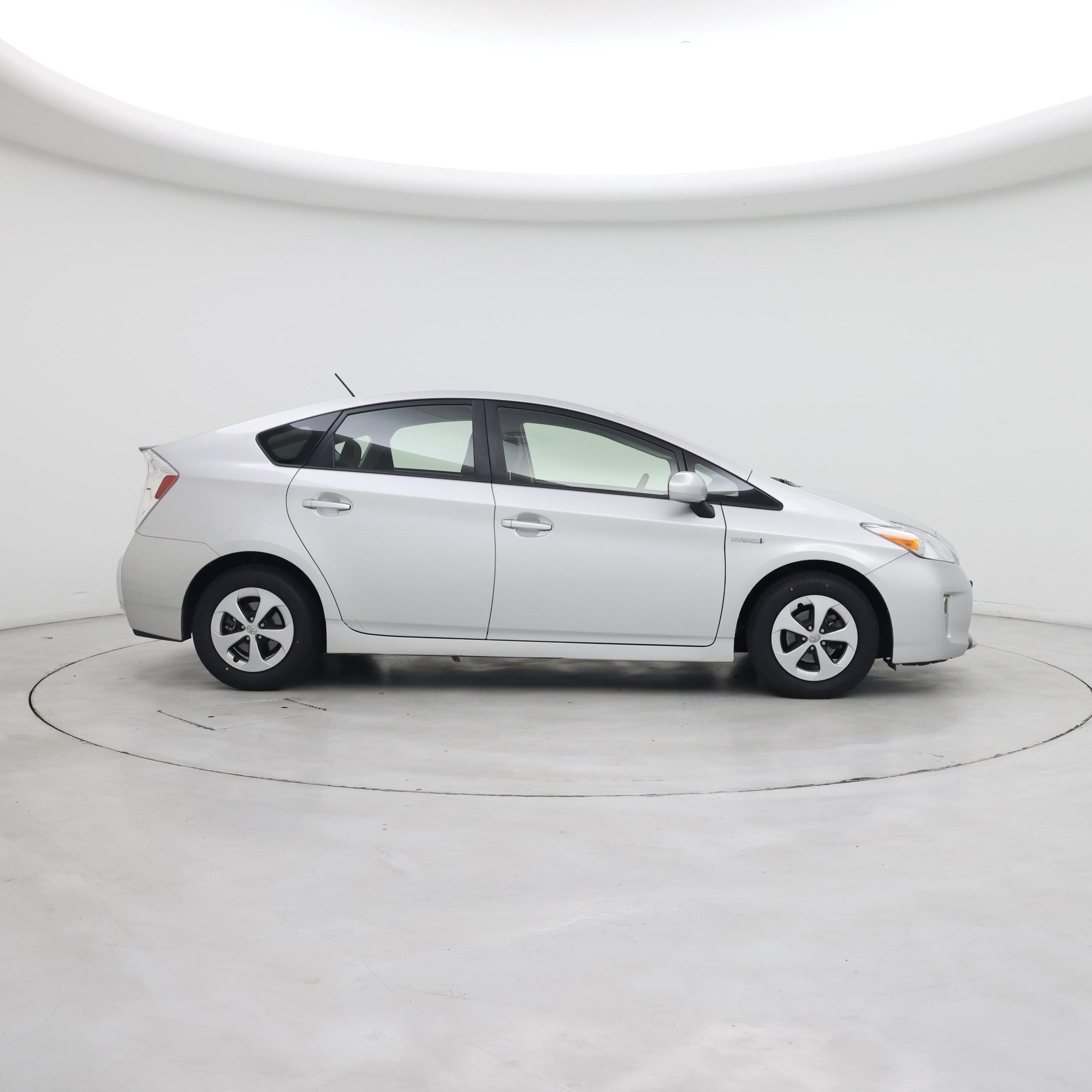 Thumbnail: 2014 Toyota Prius - 7