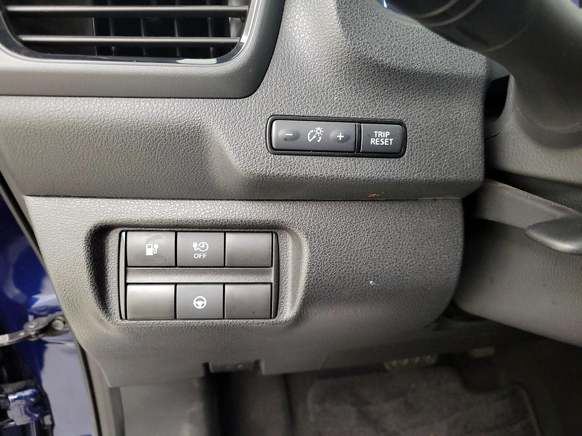 Thumbnail: 2020 Nissan Leaf - 13