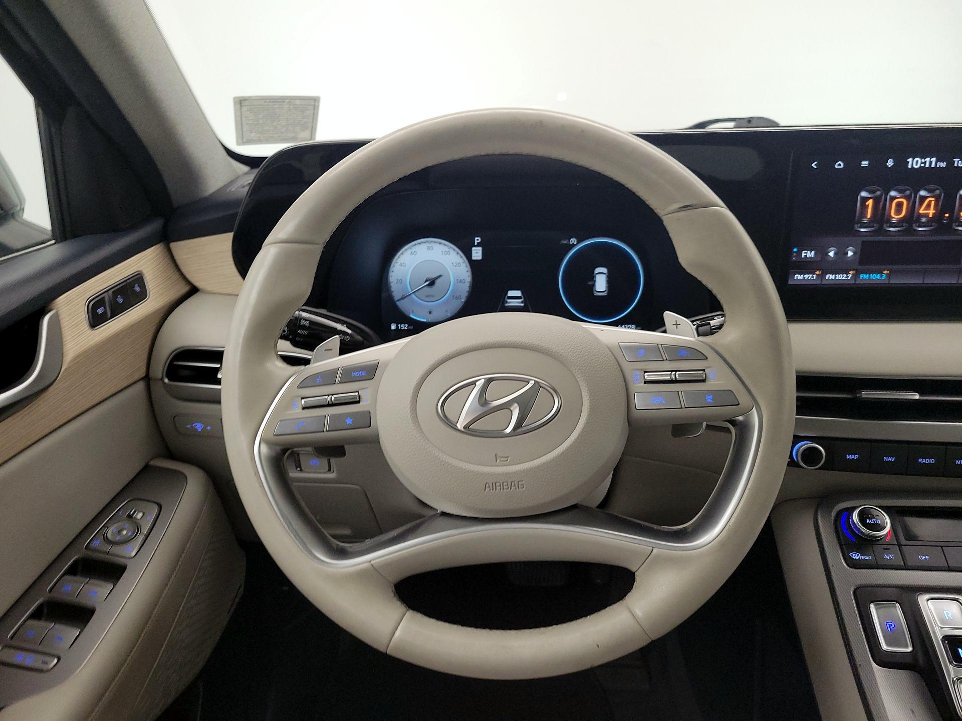 Thumbnail: 2023 Hyundai Palisade - 10