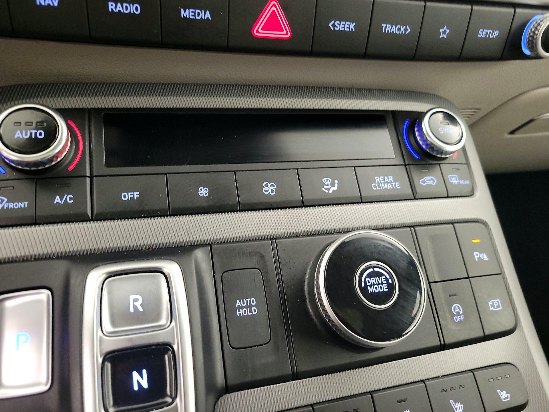 Thumbnail: 2023 Hyundai Palisade - 16