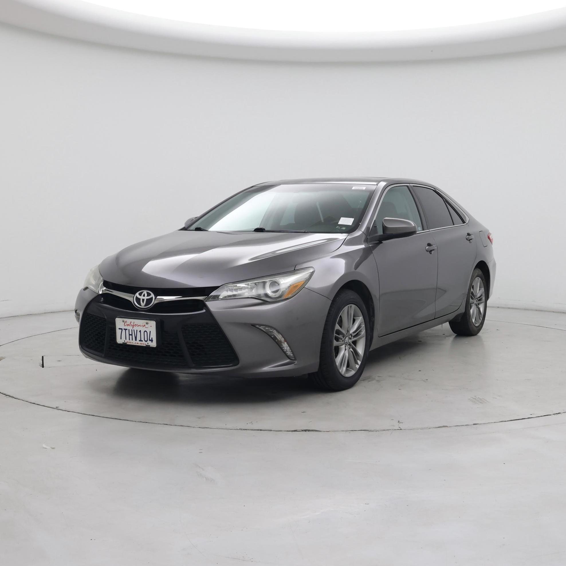 Thumbnail: 2016 Toyota Camry - 4