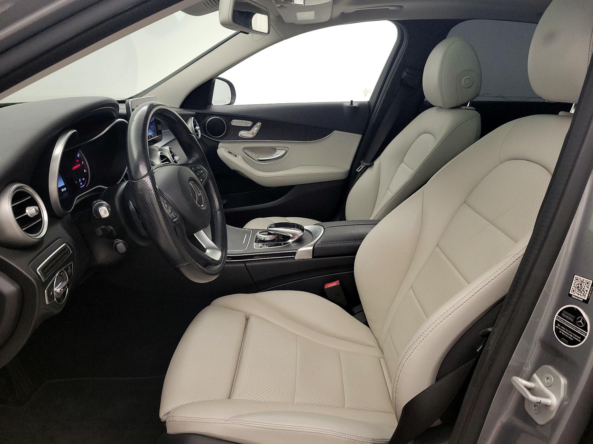 Thumbnail: 2016 Mercedes-Benz C-Class - 11