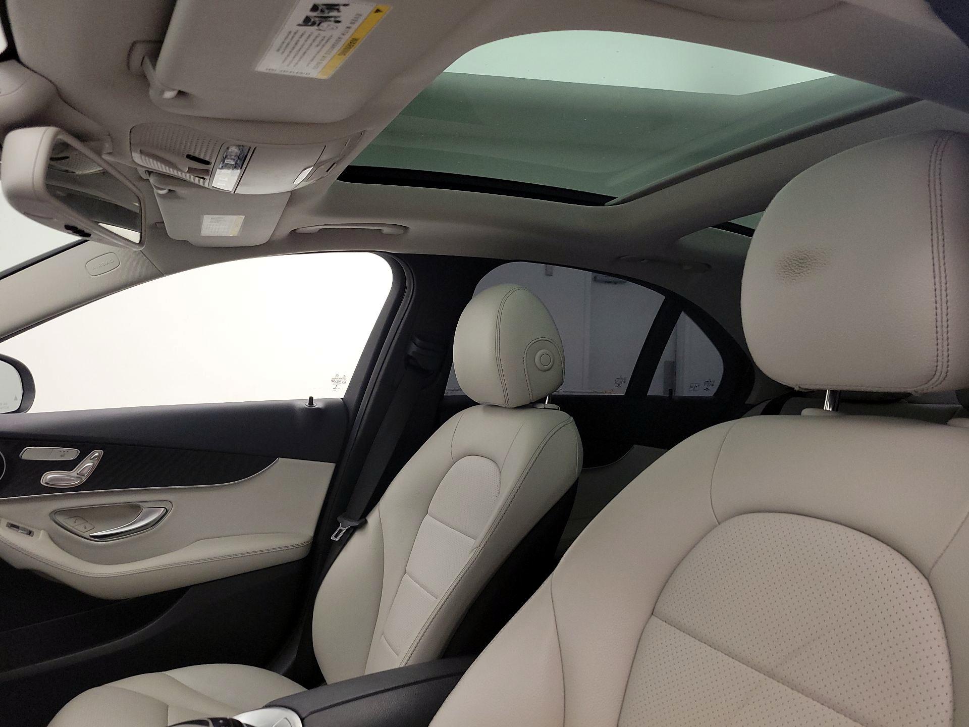 Thumbnail: 2016 Mercedes-Benz C-Class - 18