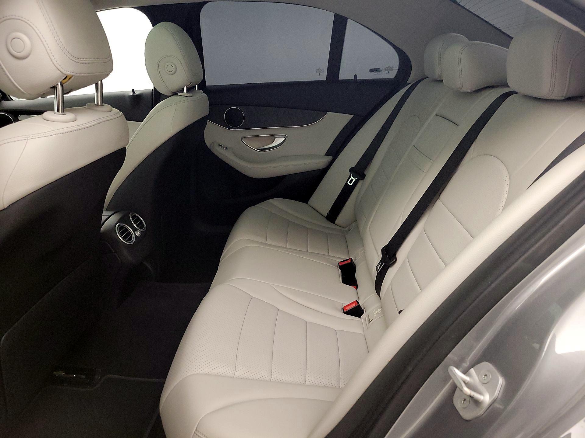 Thumbnail: 2016 Mercedes-Benz C-Class - 19