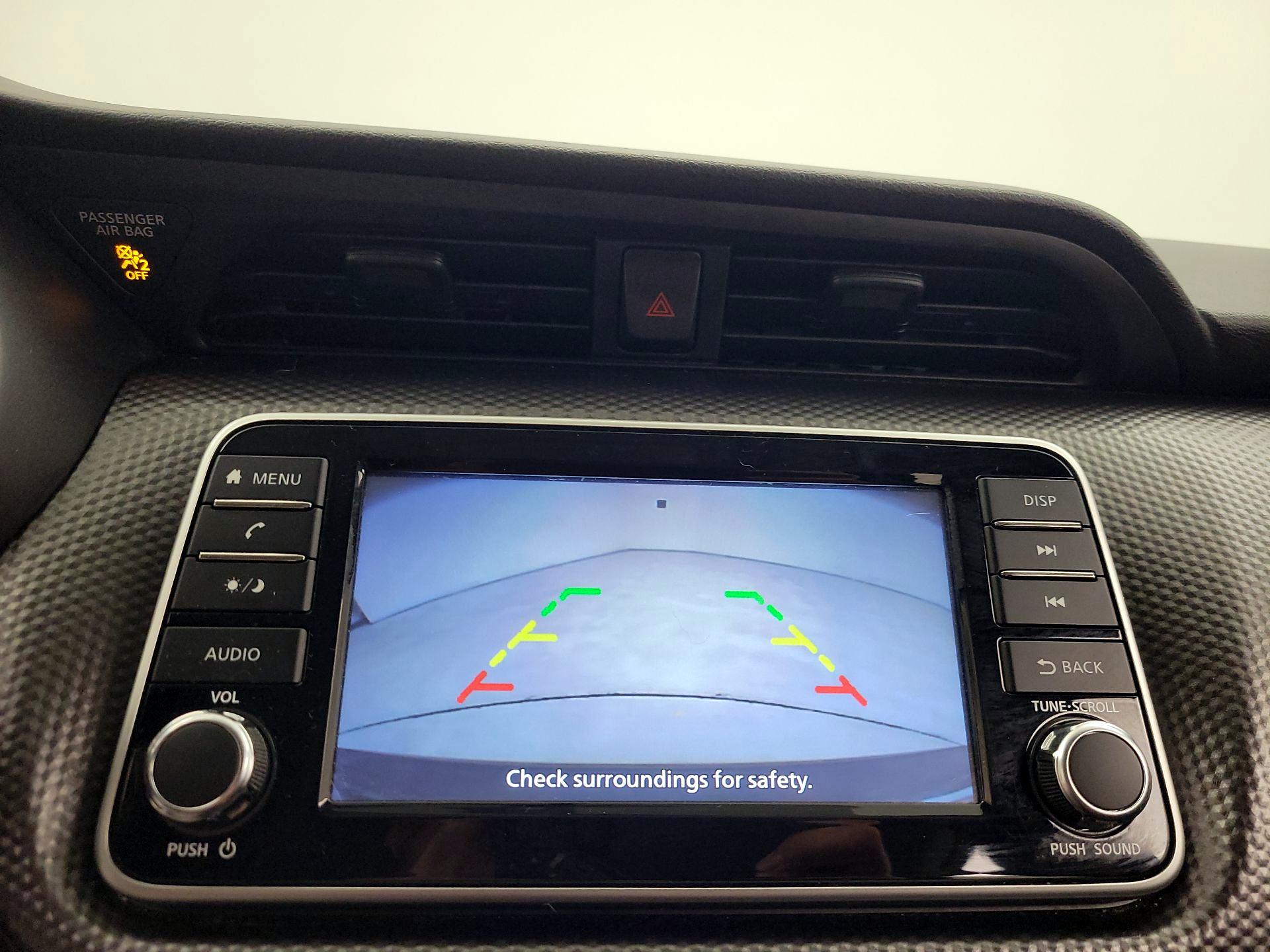 Thumbnail: 2019 Nissan Kicks - 14