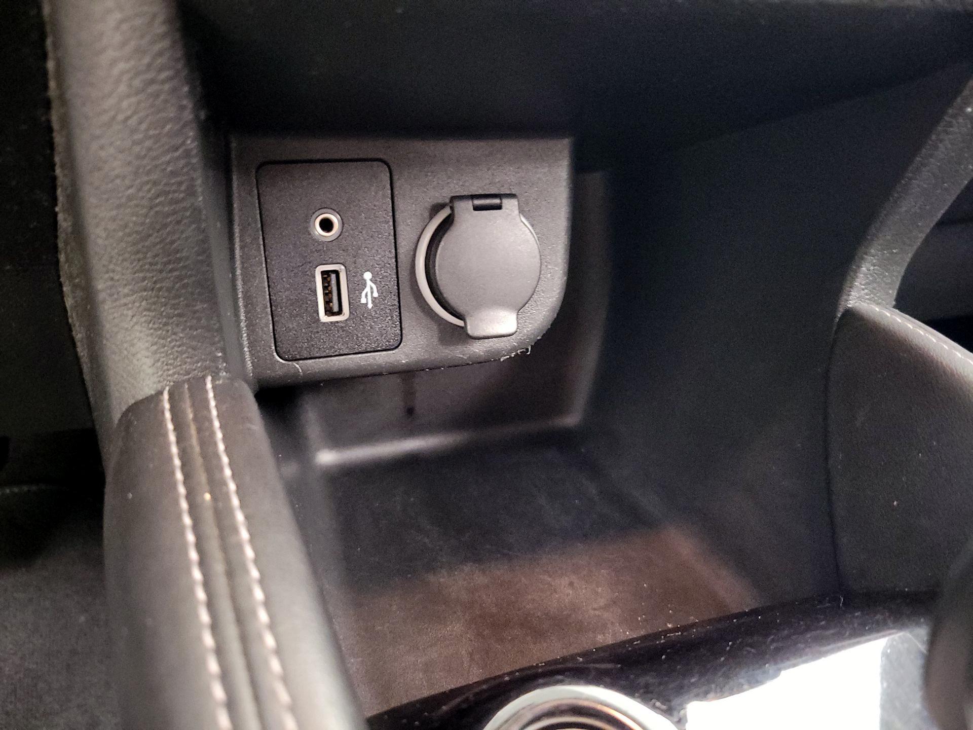 Thumbnail: 2019 Nissan Kicks - 18