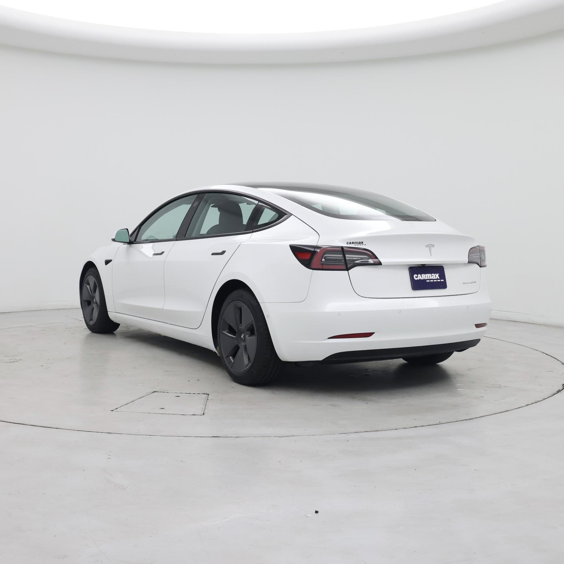 Thumbnail: 2021 Tesla Model 3 - 2