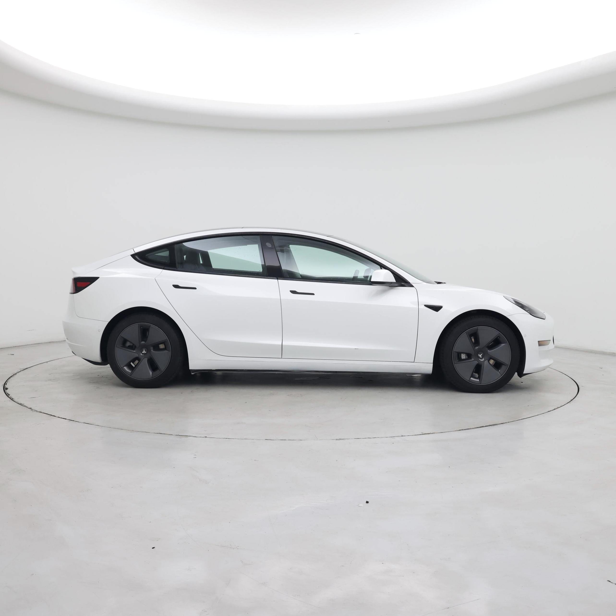 Thumbnail: 2021 Tesla Model 3 - 7