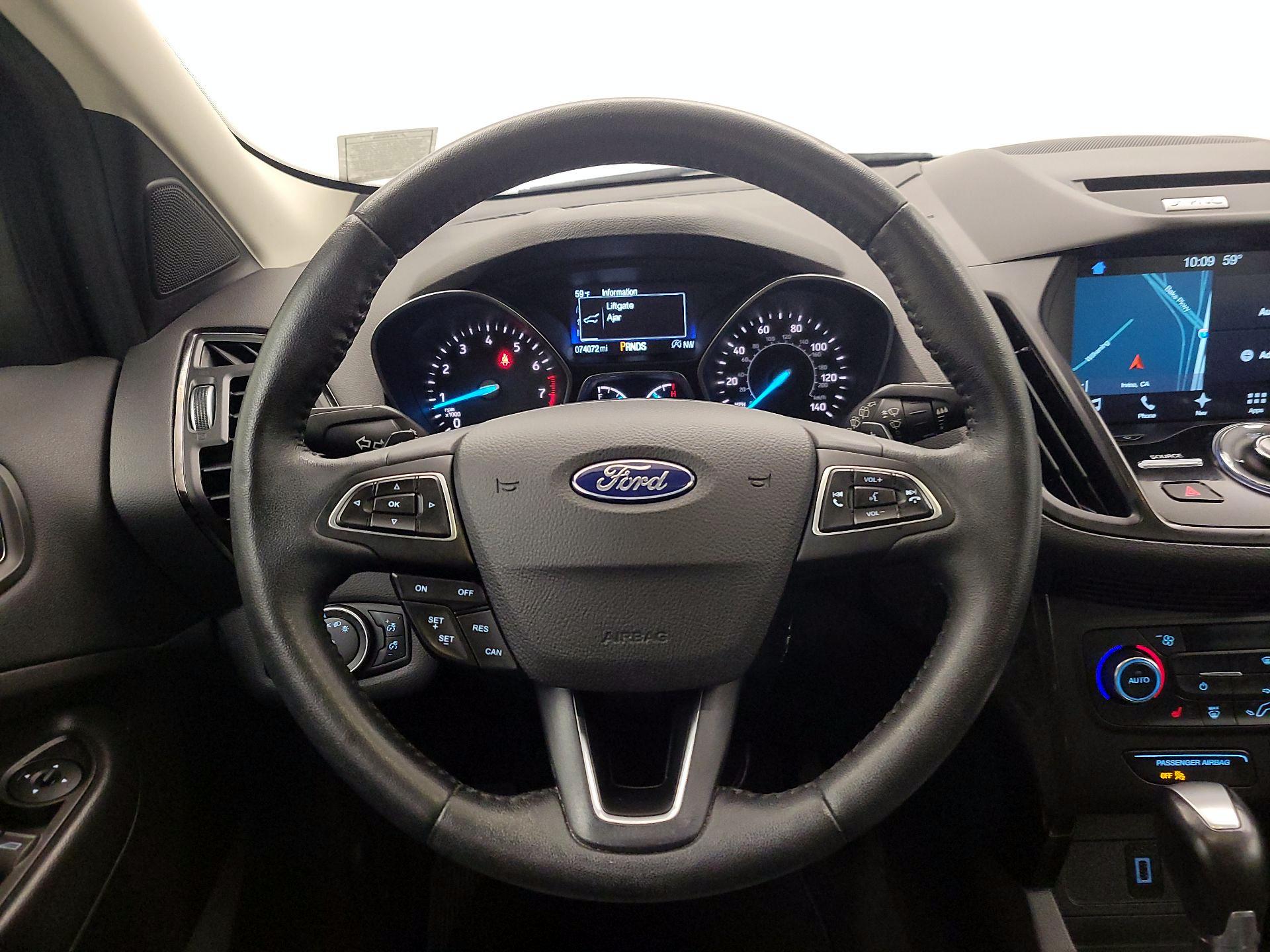 Thumbnail: 2017 Ford Escape - 10