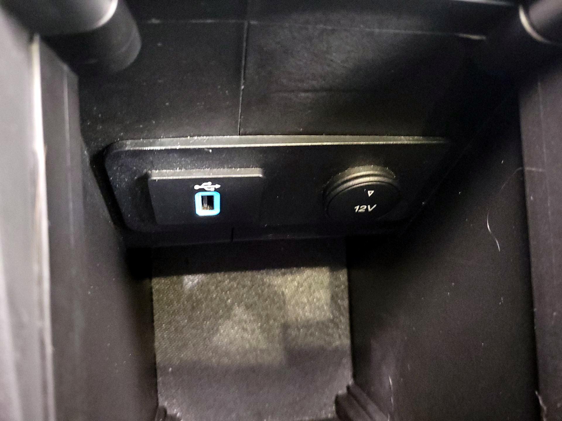 Thumbnail: 2017 Ford Escape - 17