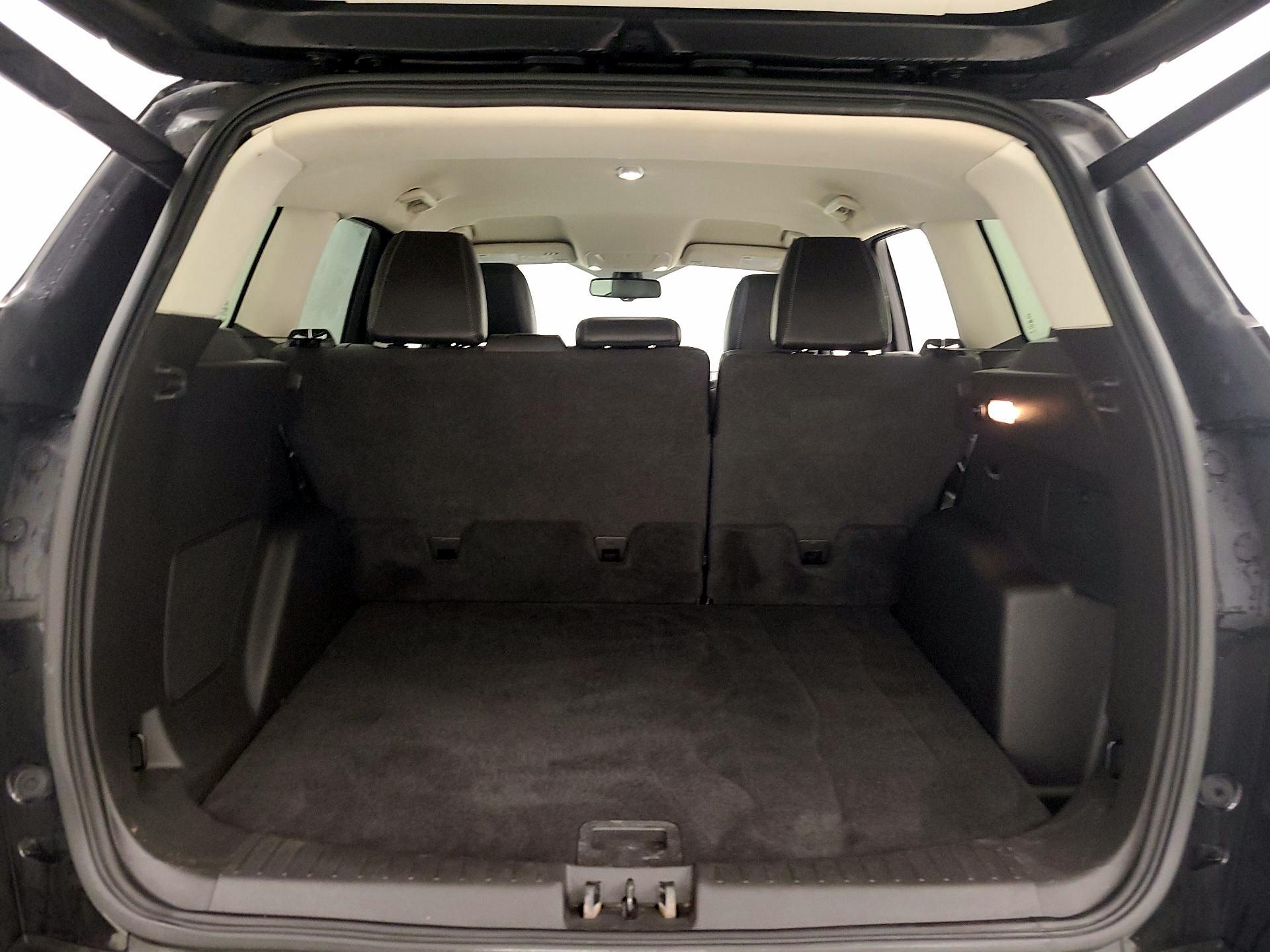 Thumbnail: 2017 Ford Escape - 20