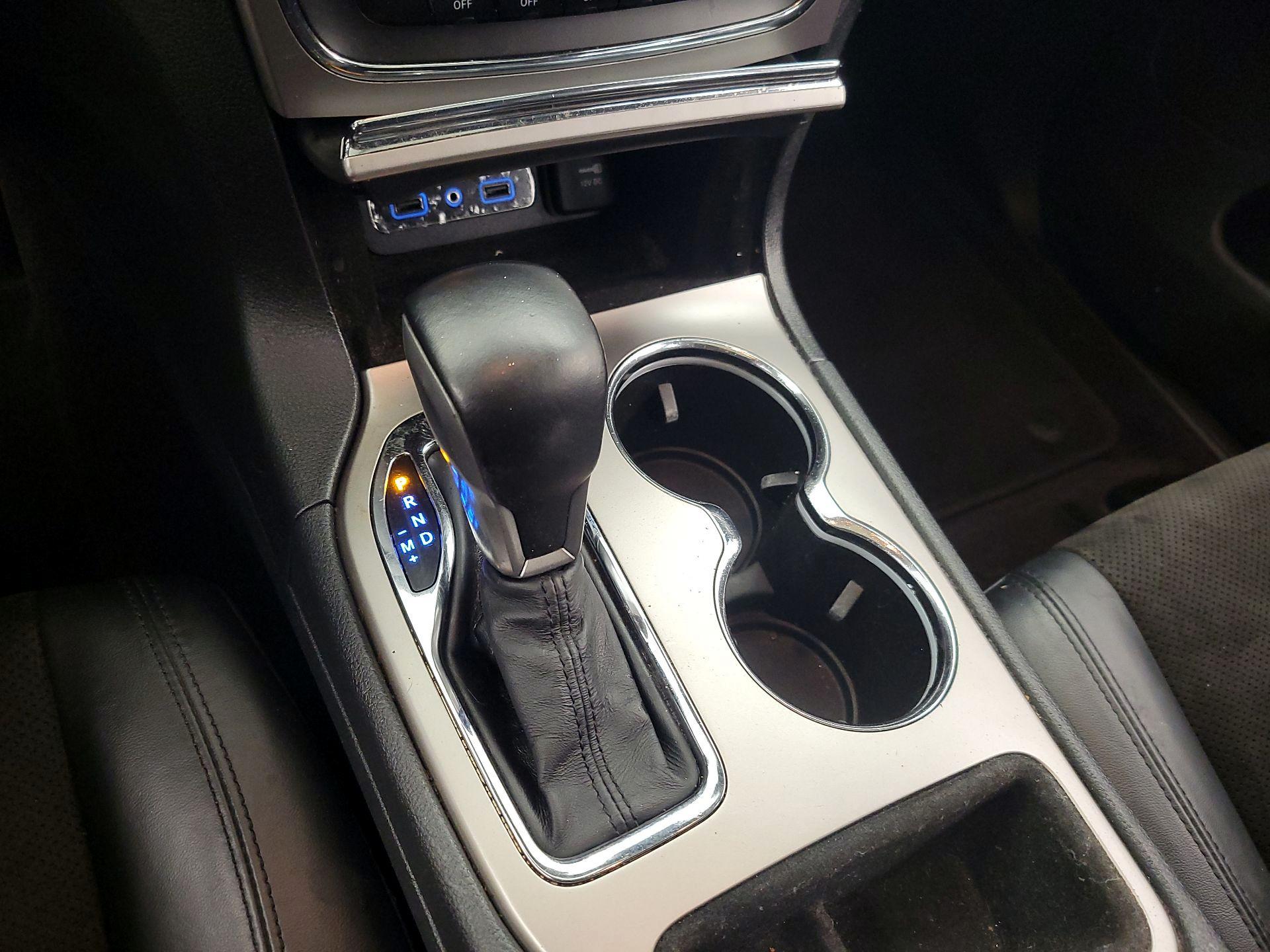 Thumbnail: 2018 Jeep Grand Cherokee - 17