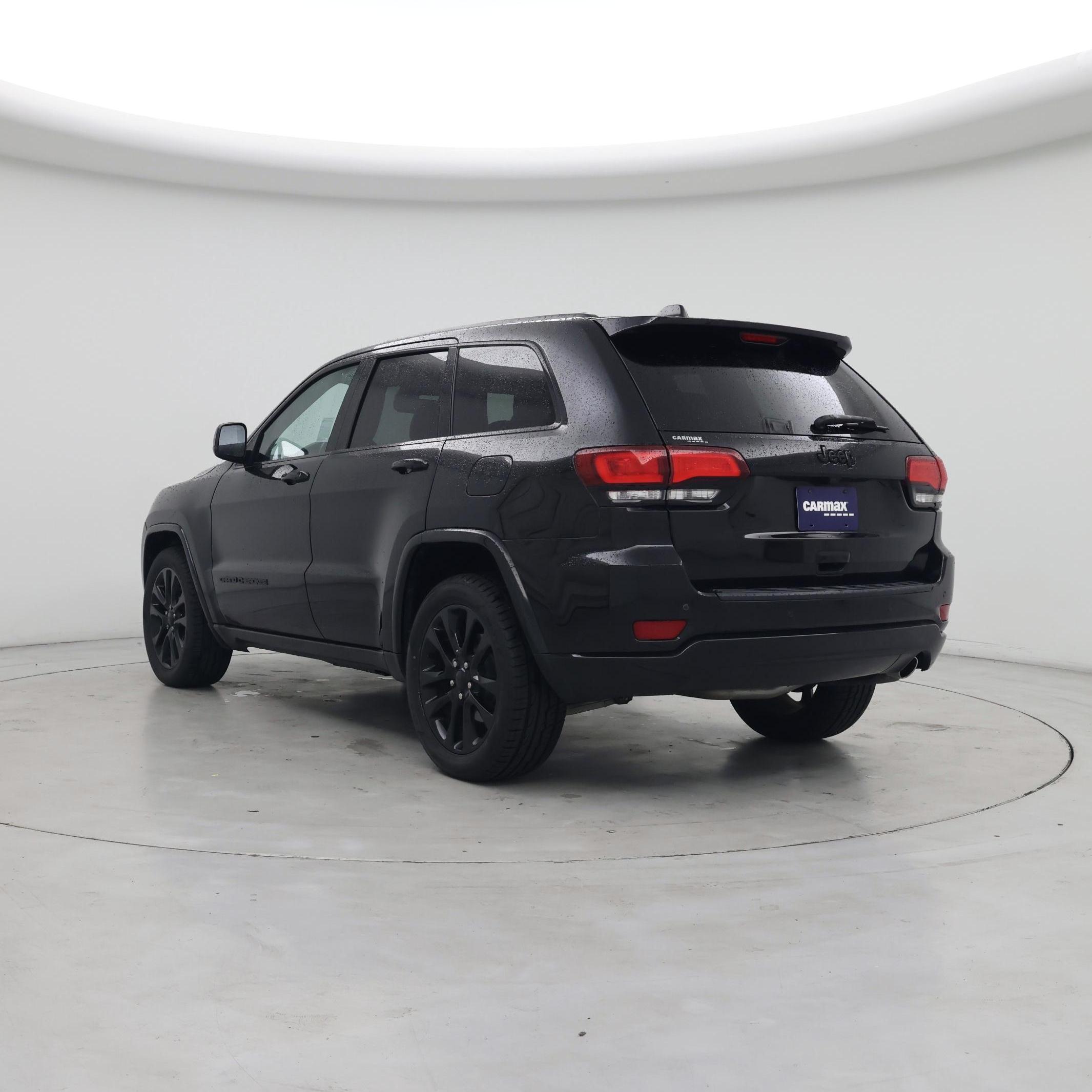 Thumbnail: 2018 Jeep Grand Cherokee - 2