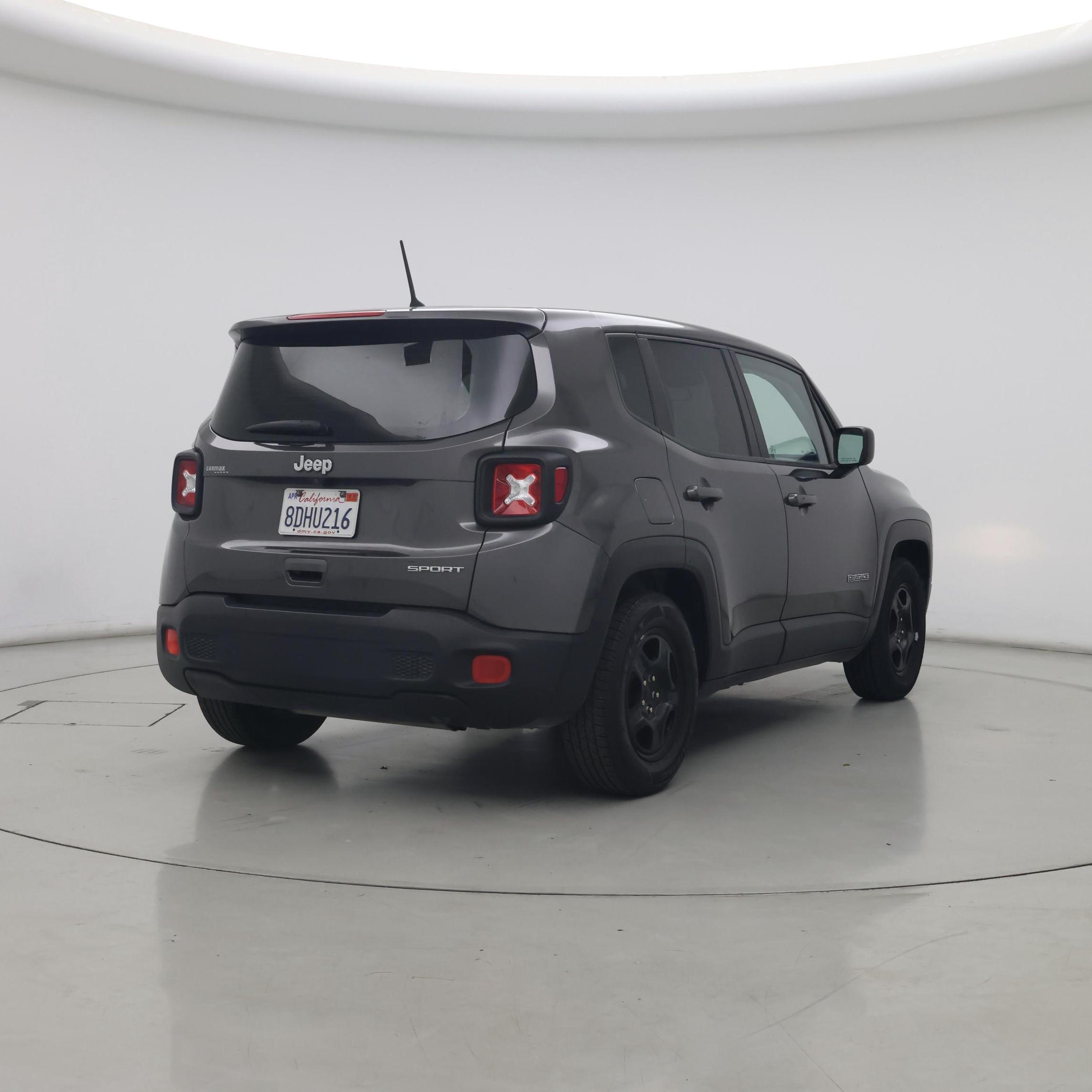 Thumbnail: 2018 Jeep Renegade - 8