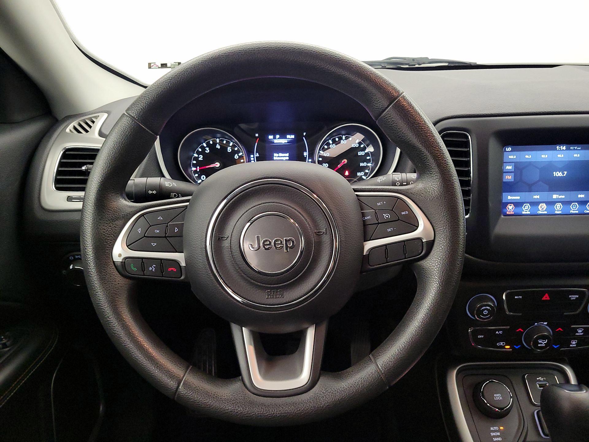 Thumbnail: 2021 Jeep Compass - 10