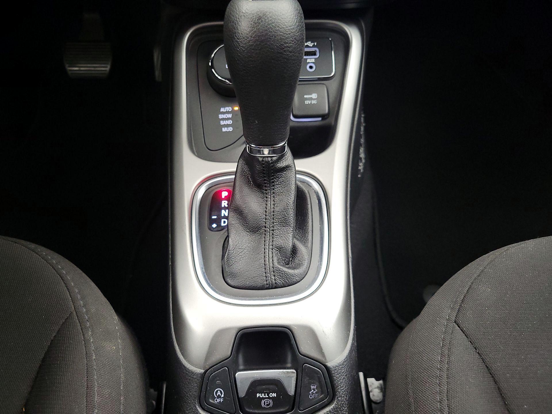 Thumbnail: 2021 Jeep Compass - 18