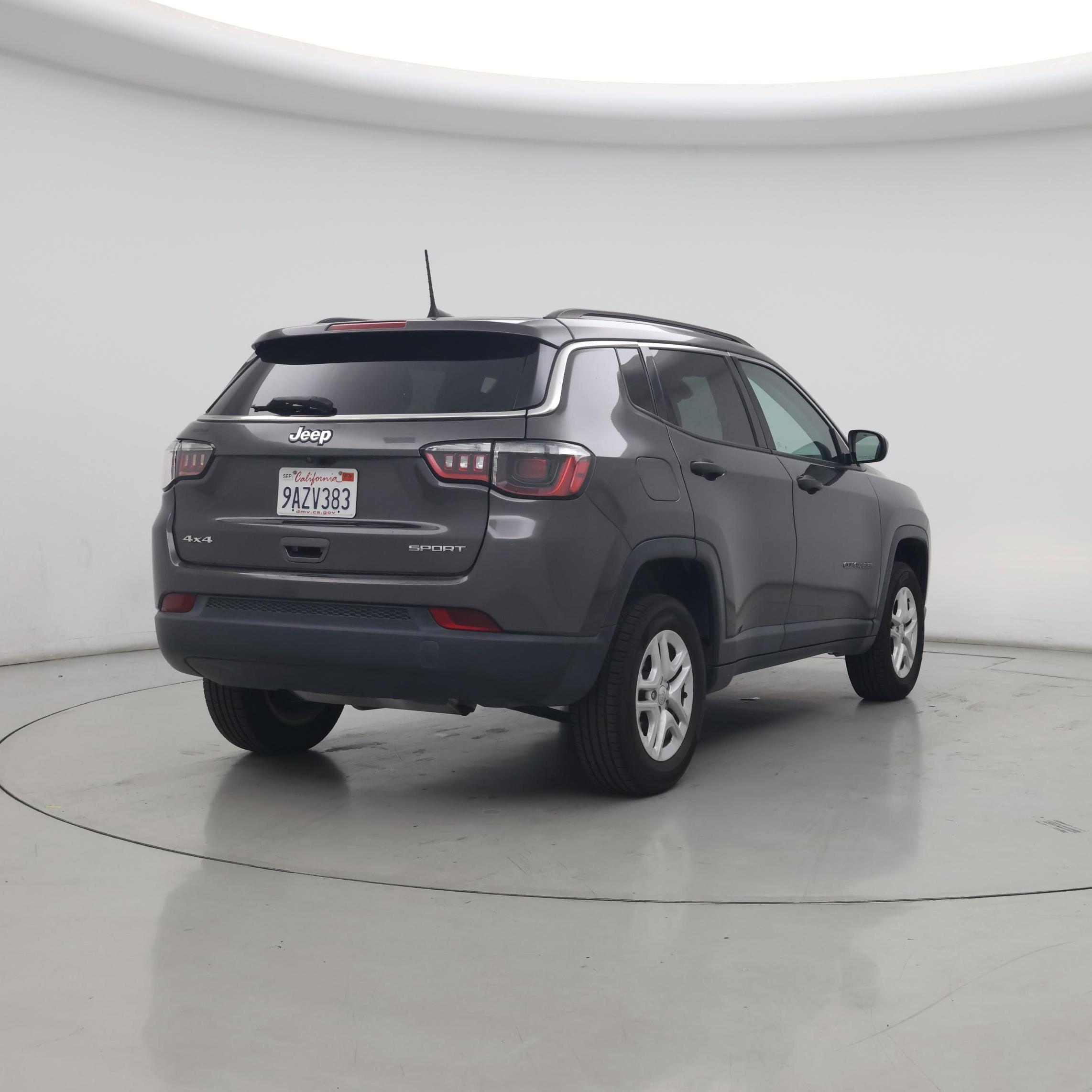 Thumbnail: 2021 Jeep Compass - 8