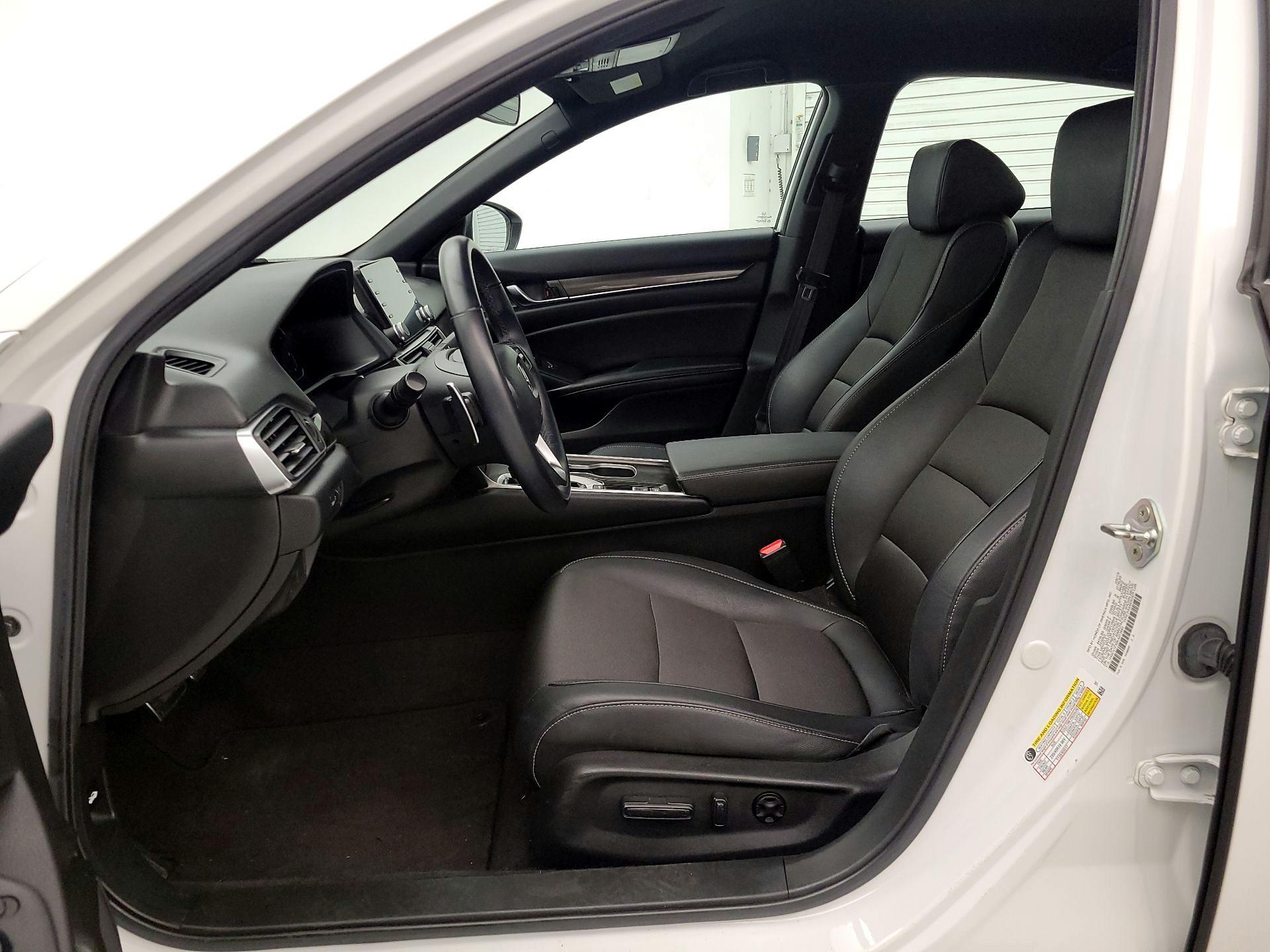 Thumbnail: 2019 Honda Accord - 11