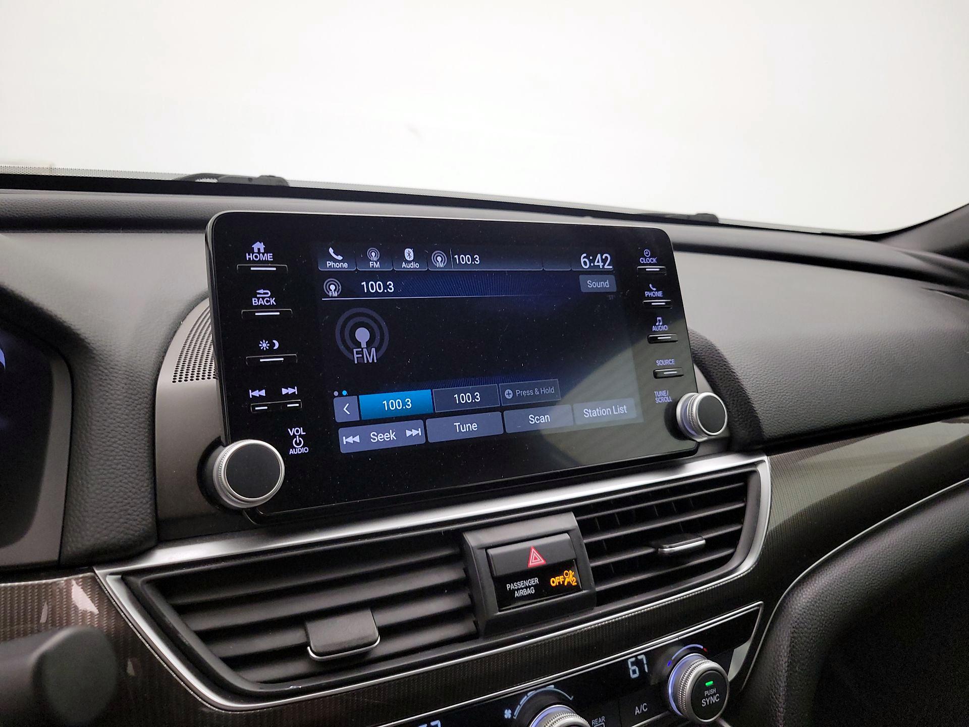 Thumbnail: 2019 Honda Accord - 15