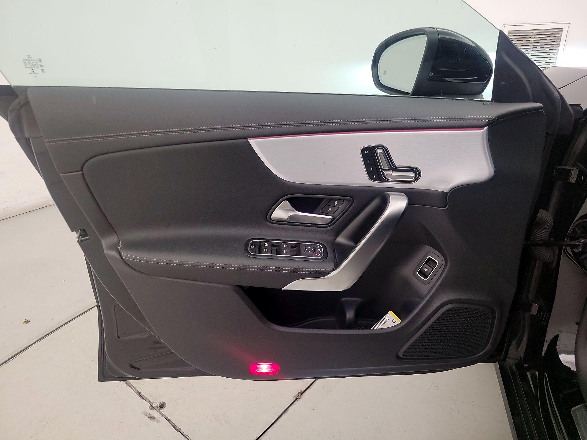 Thumbnail: 2022 Mercedes-Benz CLA - 12