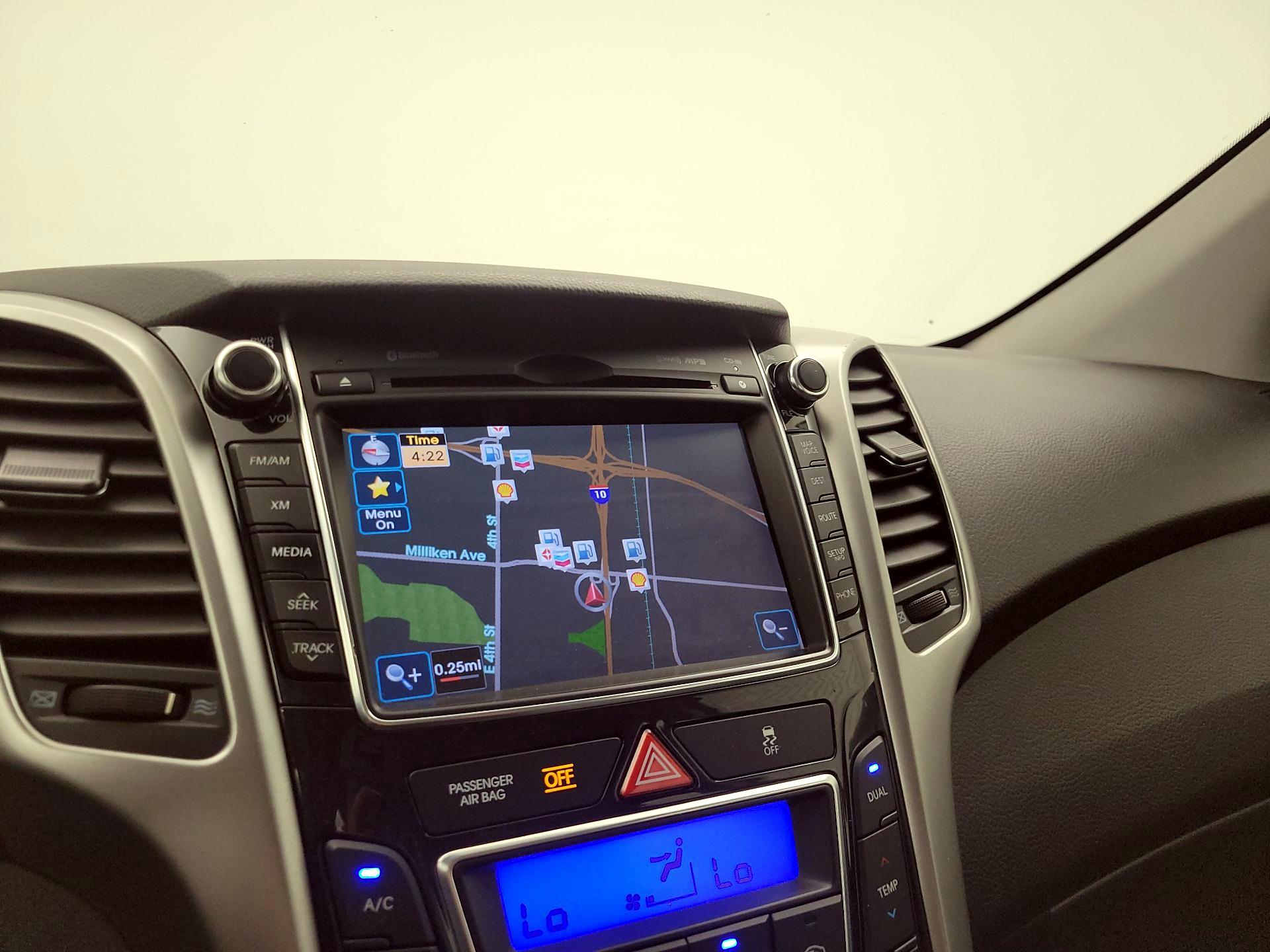 Thumbnail: 2014 Hyundai Elantra - 14