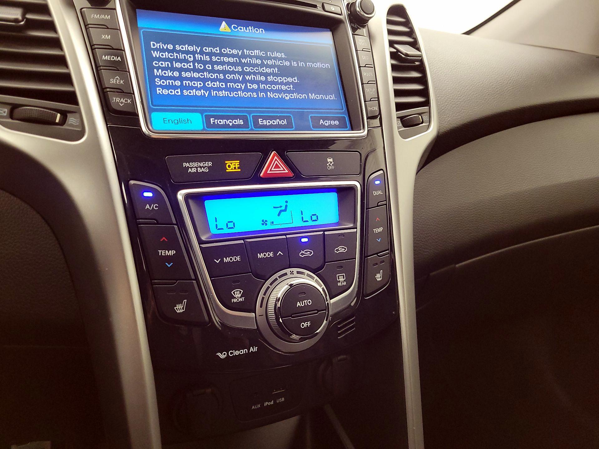 Thumbnail: 2014 Hyundai Elantra - 17