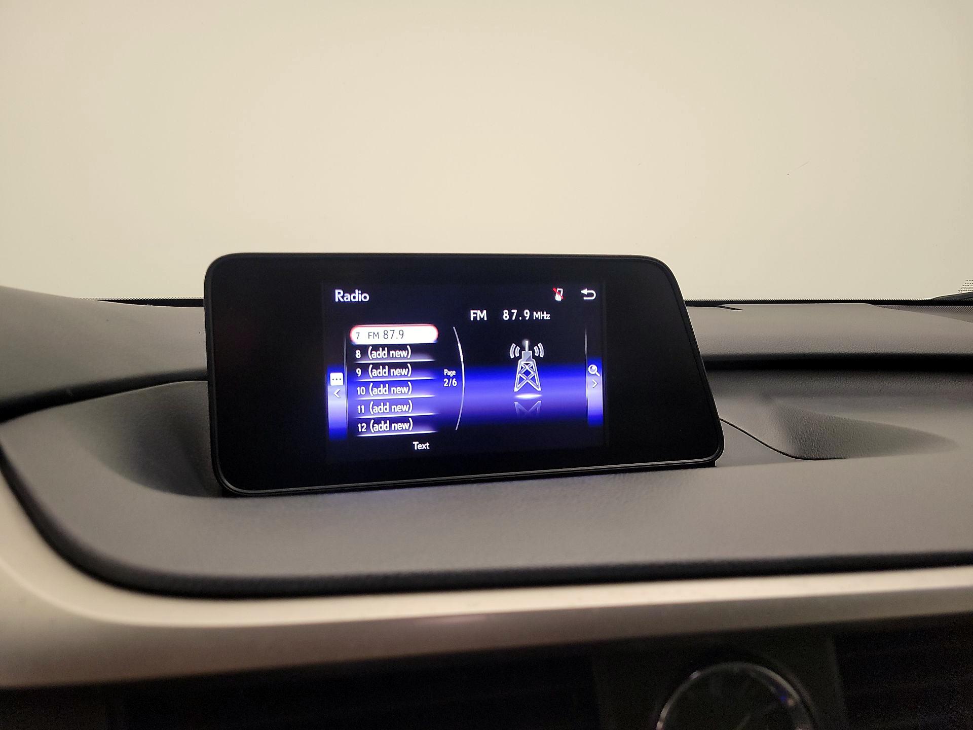 Thumbnail: 2018 Lexus RX - 15