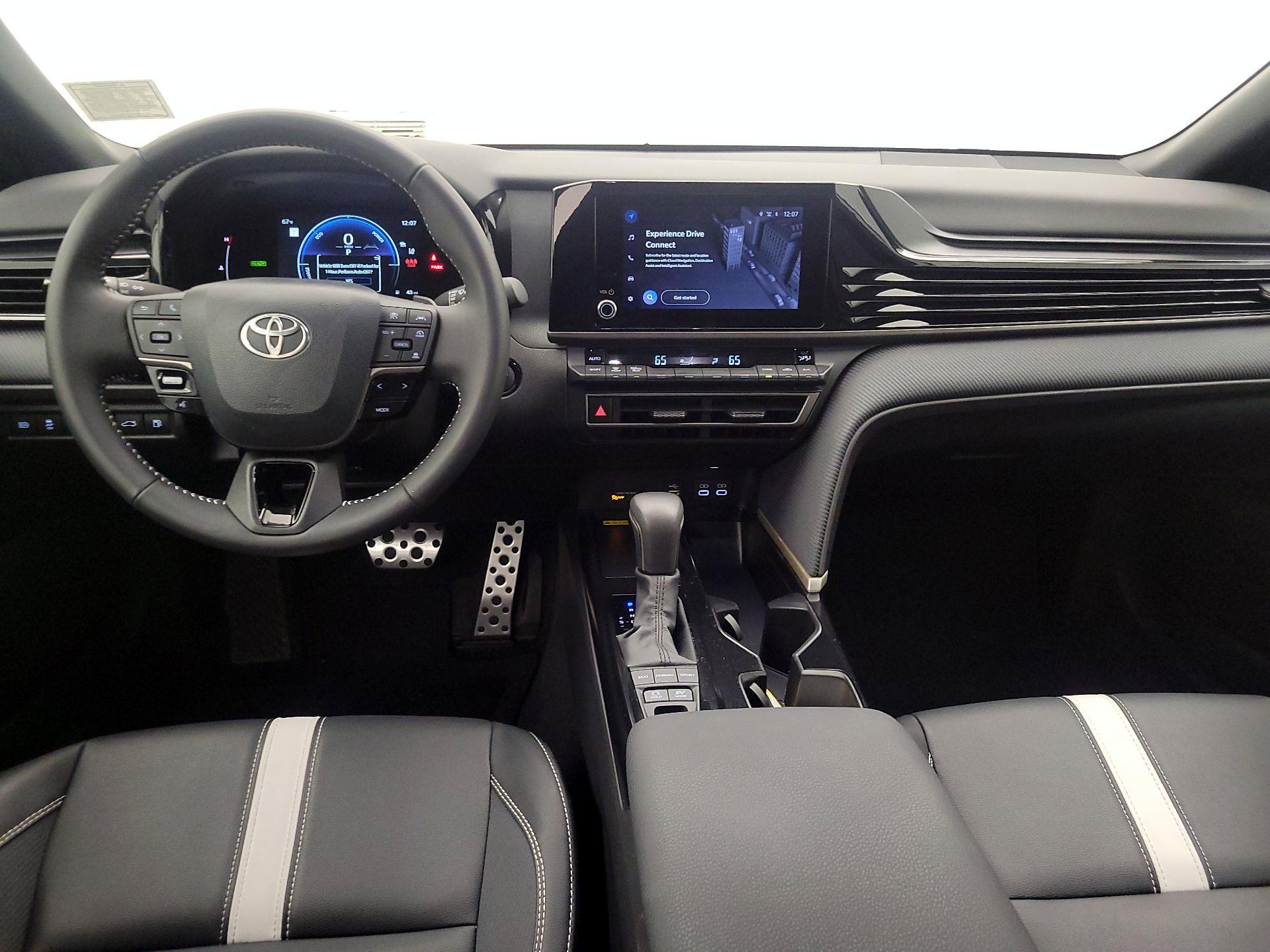 Thumbnail: 2025 Toyota Camry - 9