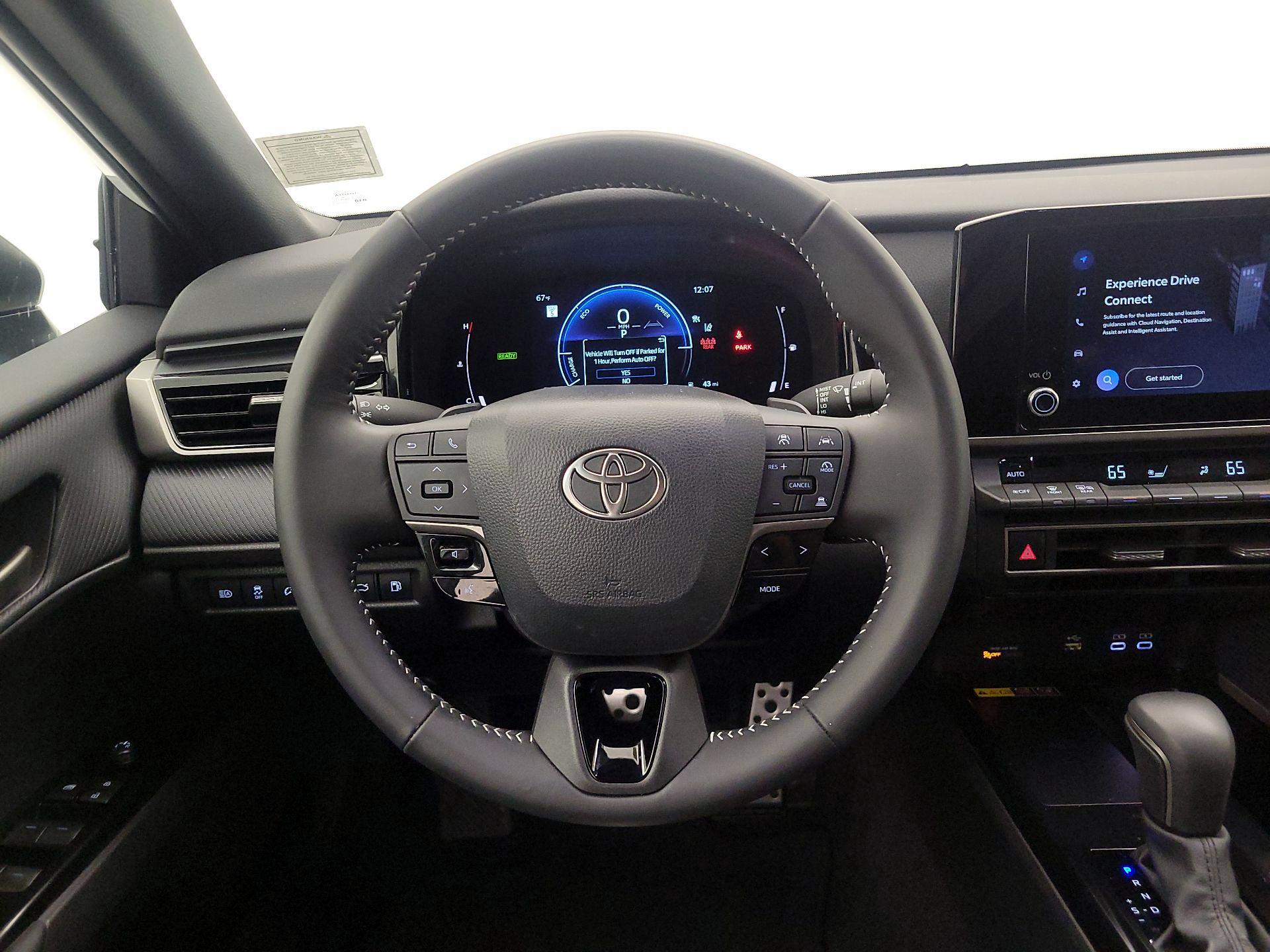 Thumbnail: 2025 Toyota Camry - 10