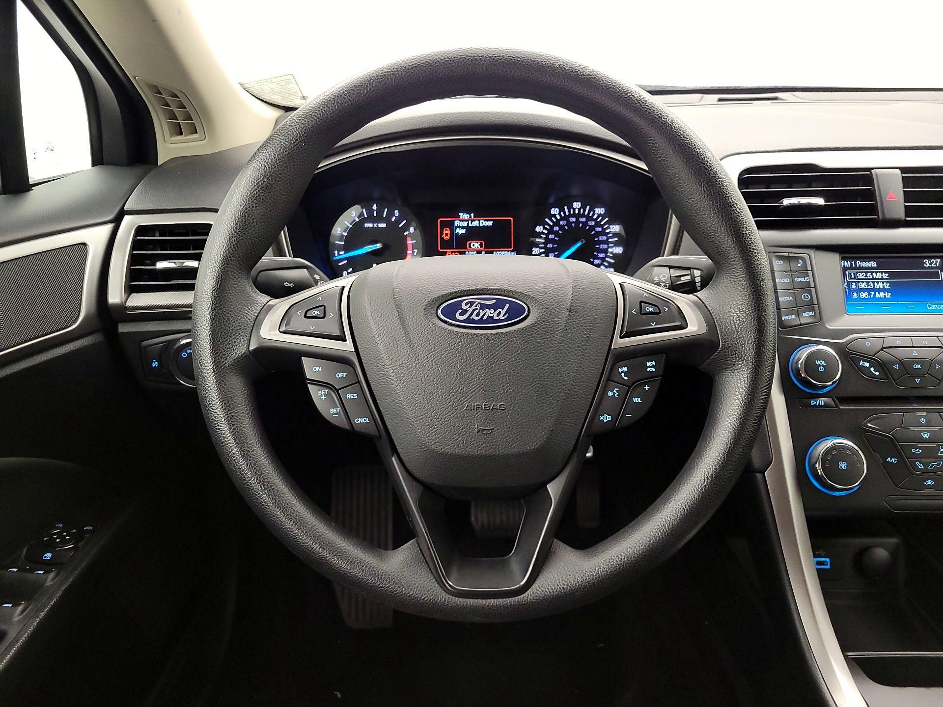 Thumbnail: 2018 Ford Fusion - 10