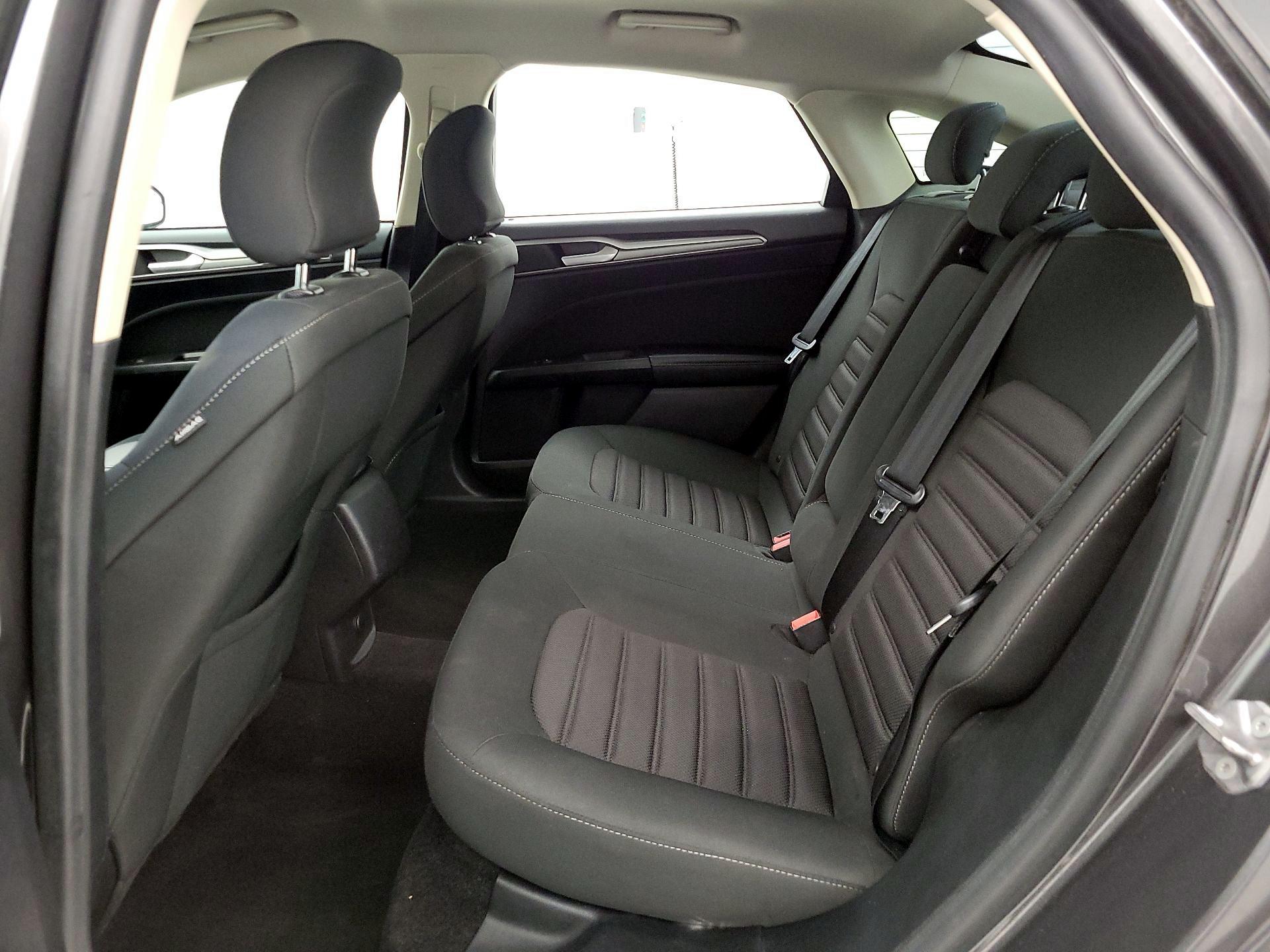 Thumbnail: 2018 Ford Fusion - 19