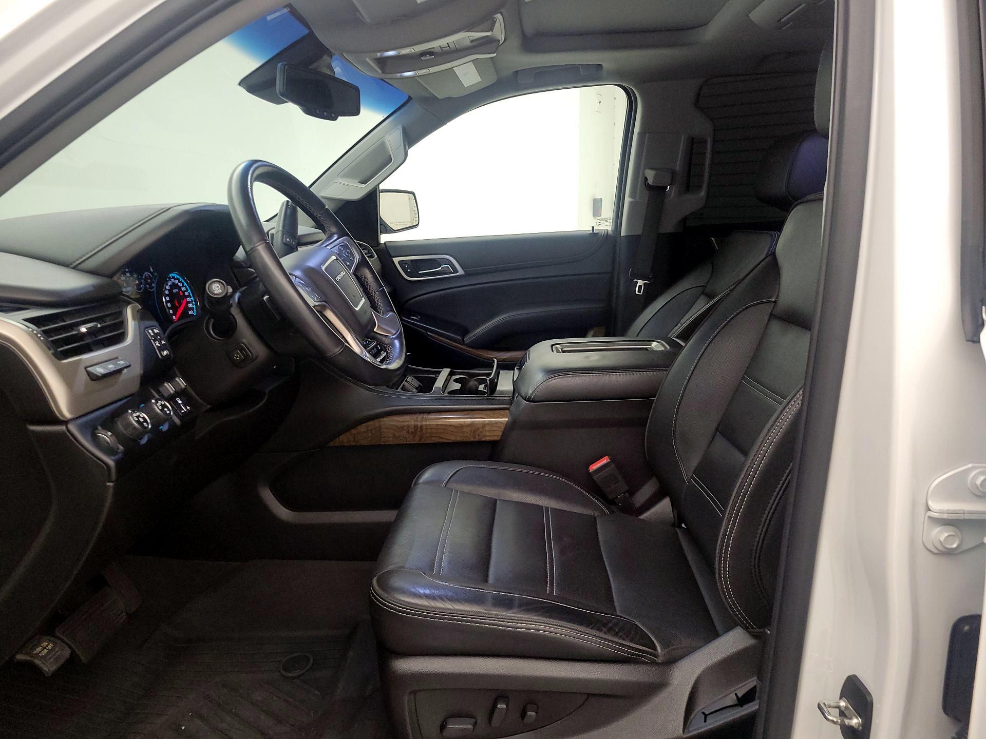 Thumbnail: 2019 GMC Yukon - 11