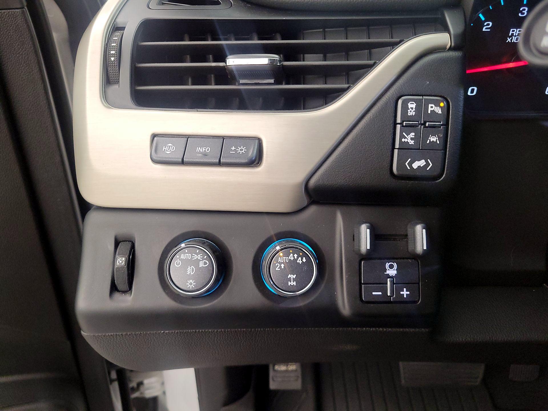 Thumbnail: 2019 GMC Yukon - 13