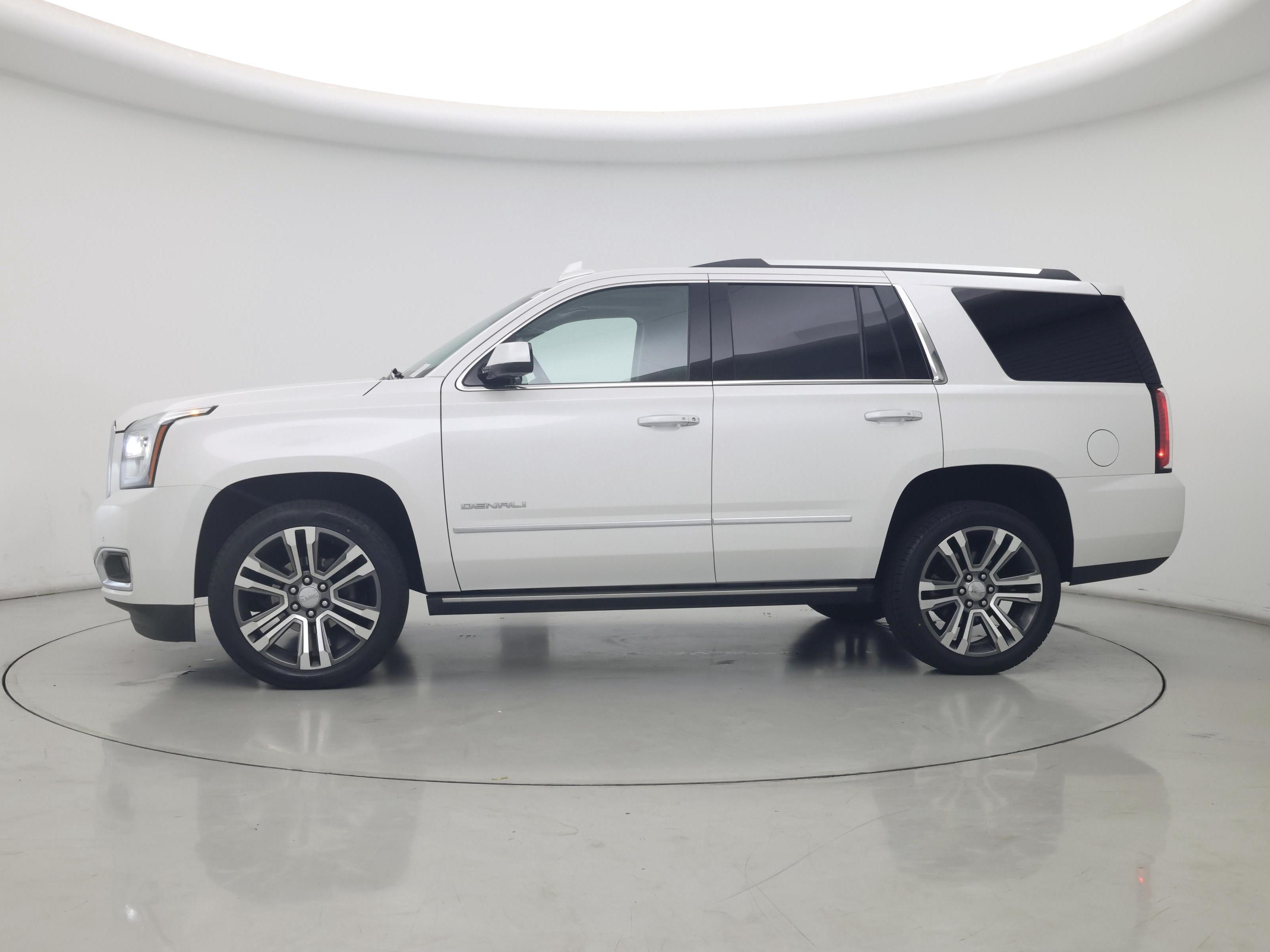 Thumbnail: 2019 GMC Yukon - 3