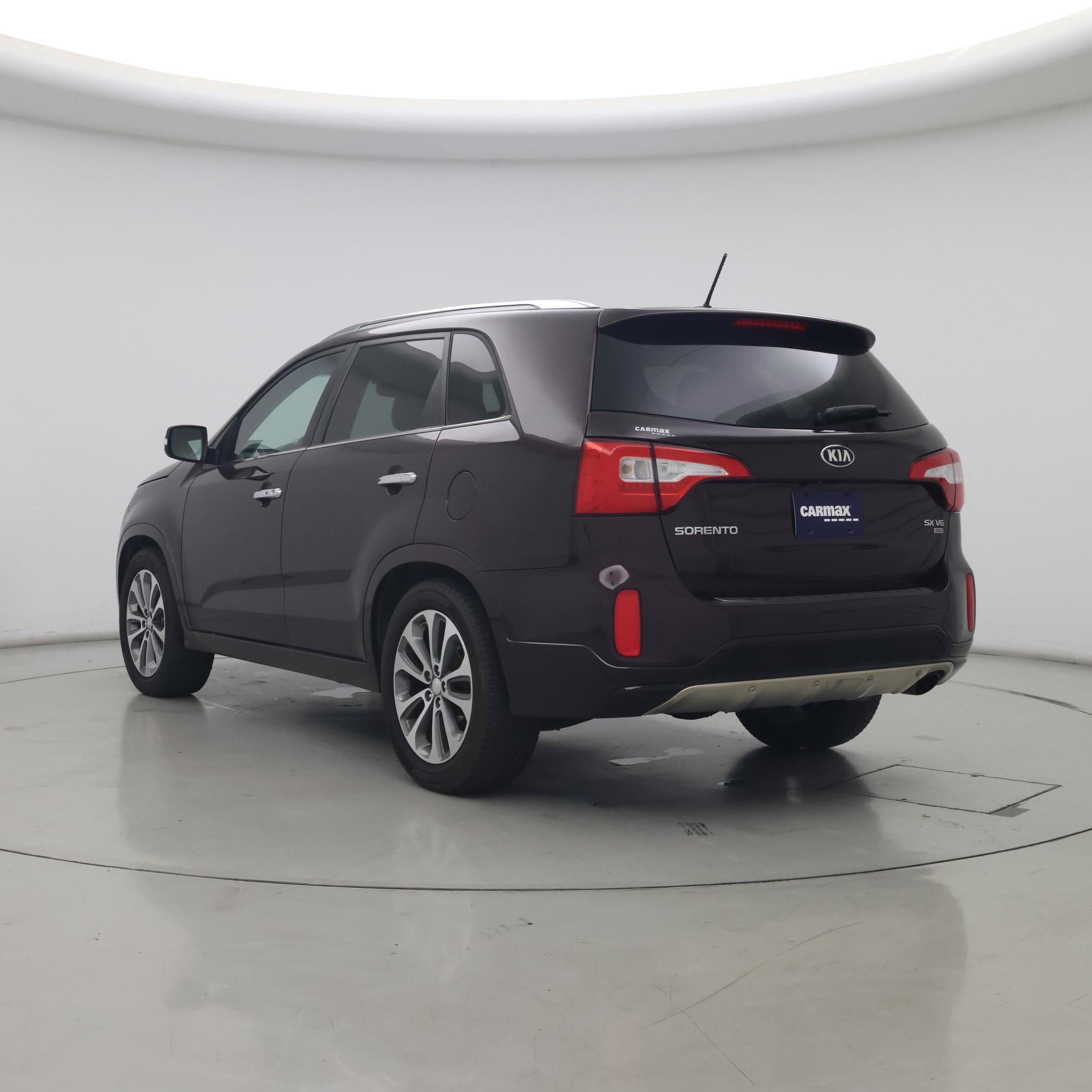 Thumbnail: 2015 Kia Sorento - 2