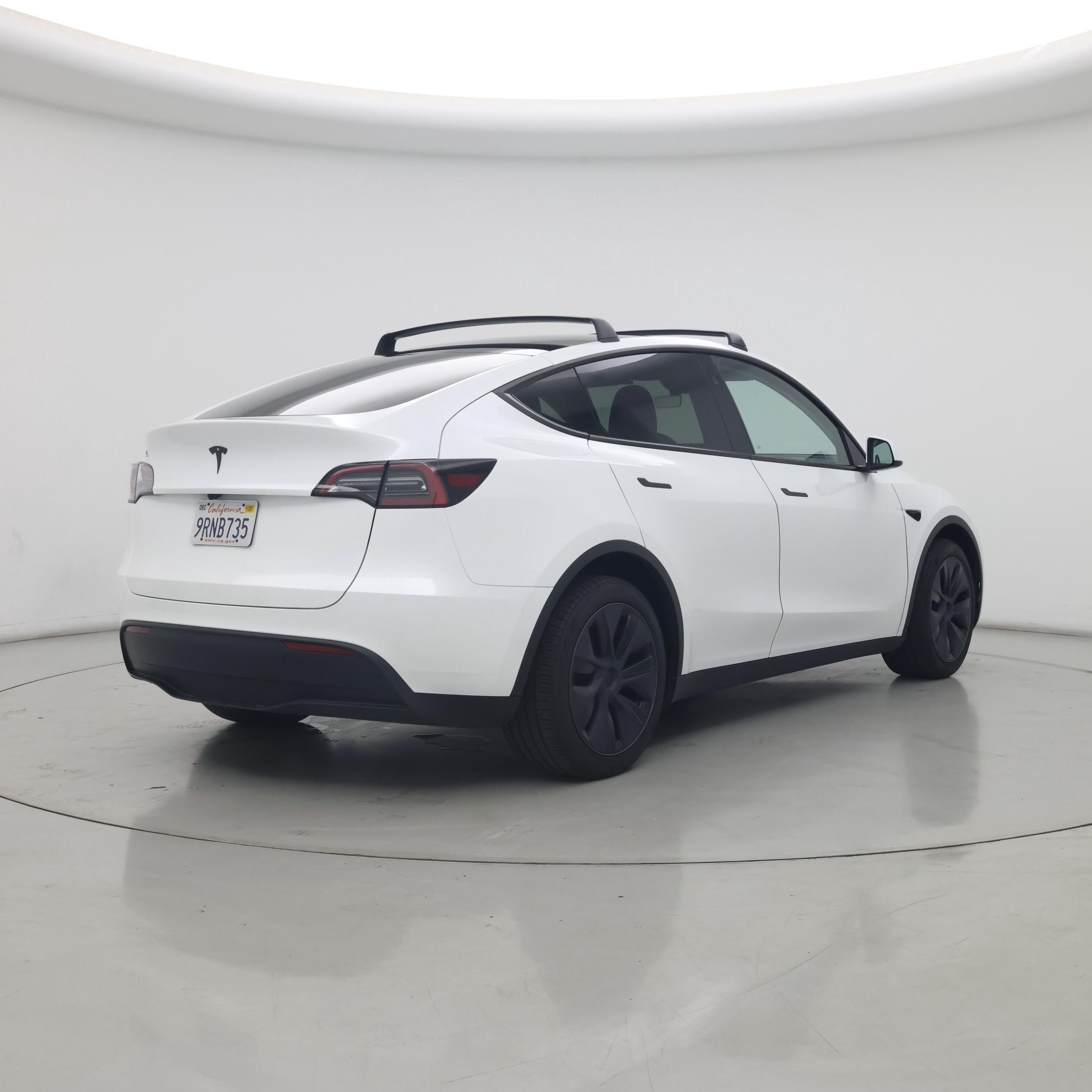 Thumbnail: 2025 Tesla Model Y - 8