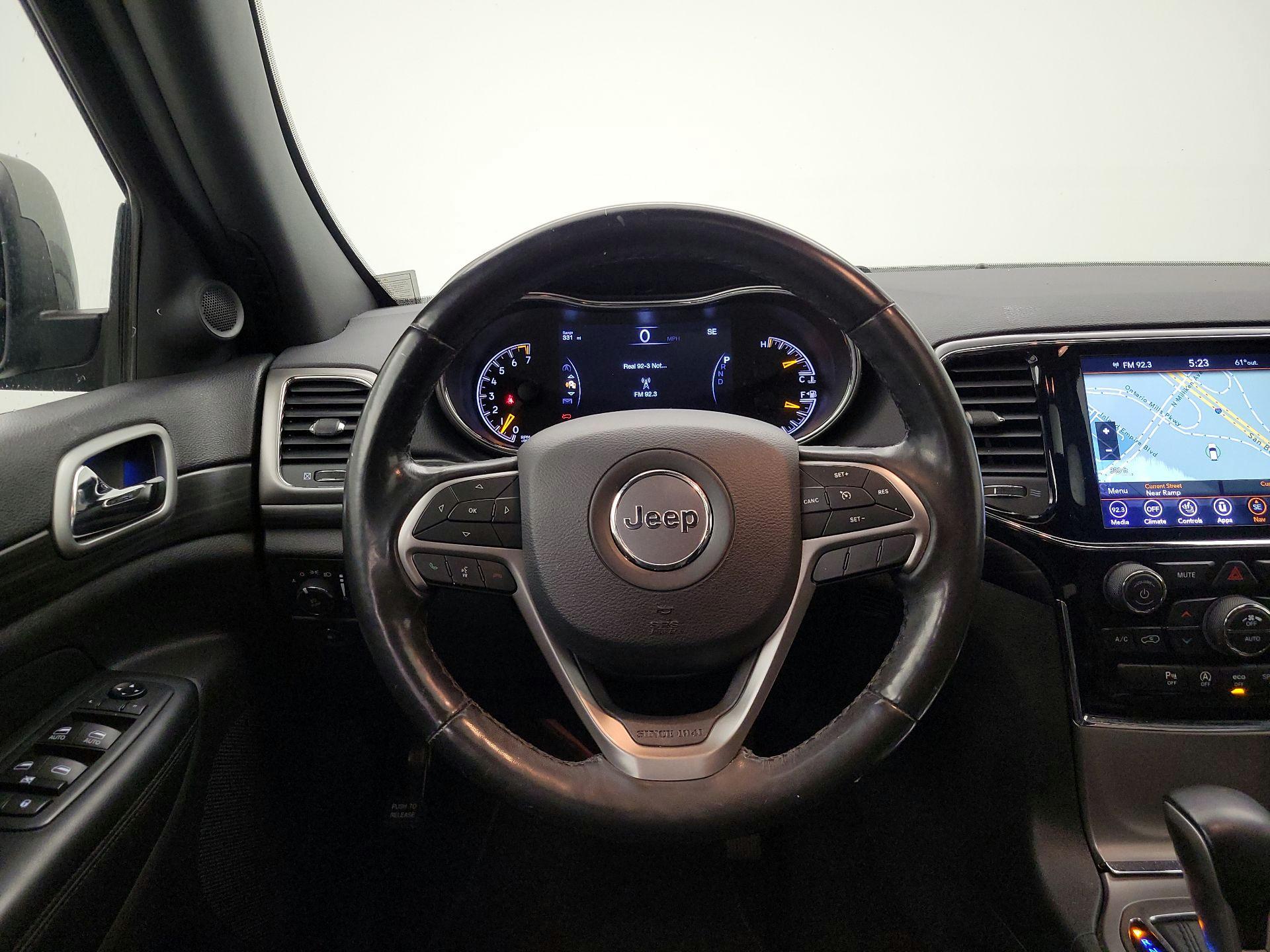 Thumbnail: 2019 Jeep Grand Cherokee - 10