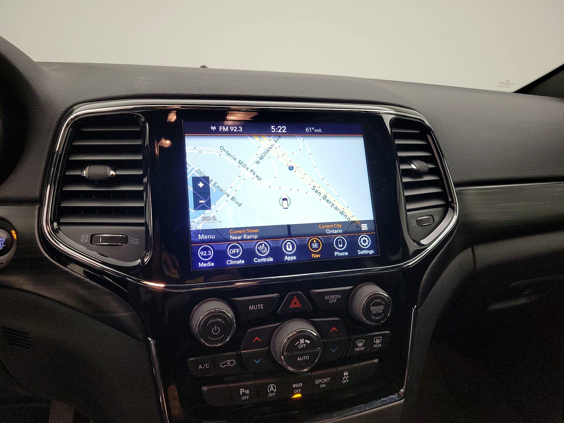 Thumbnail: 2019 Jeep Grand Cherokee - 14