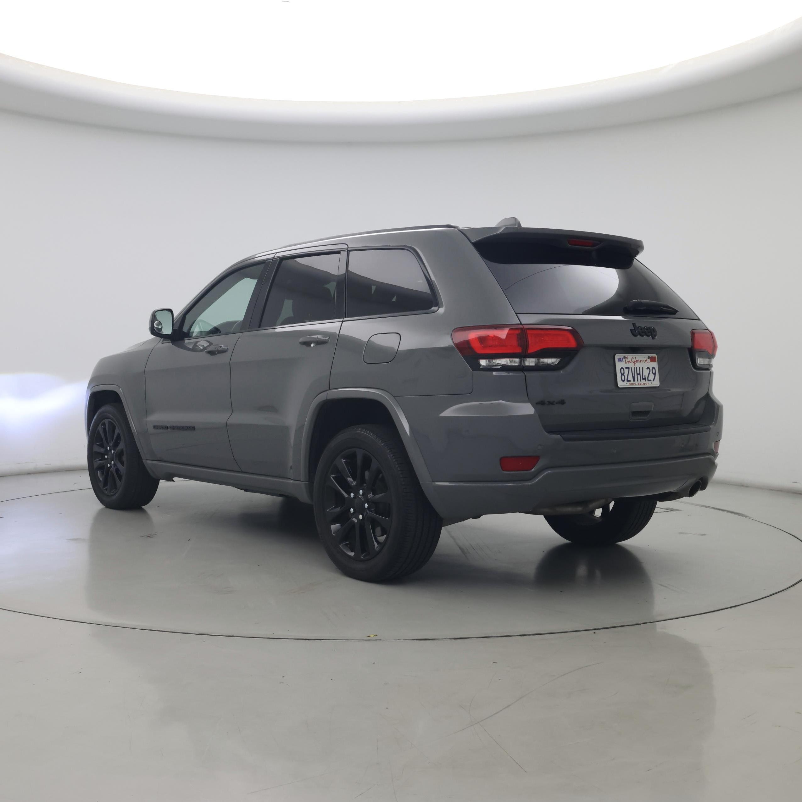 Thumbnail: 2019 Jeep Grand Cherokee - 2