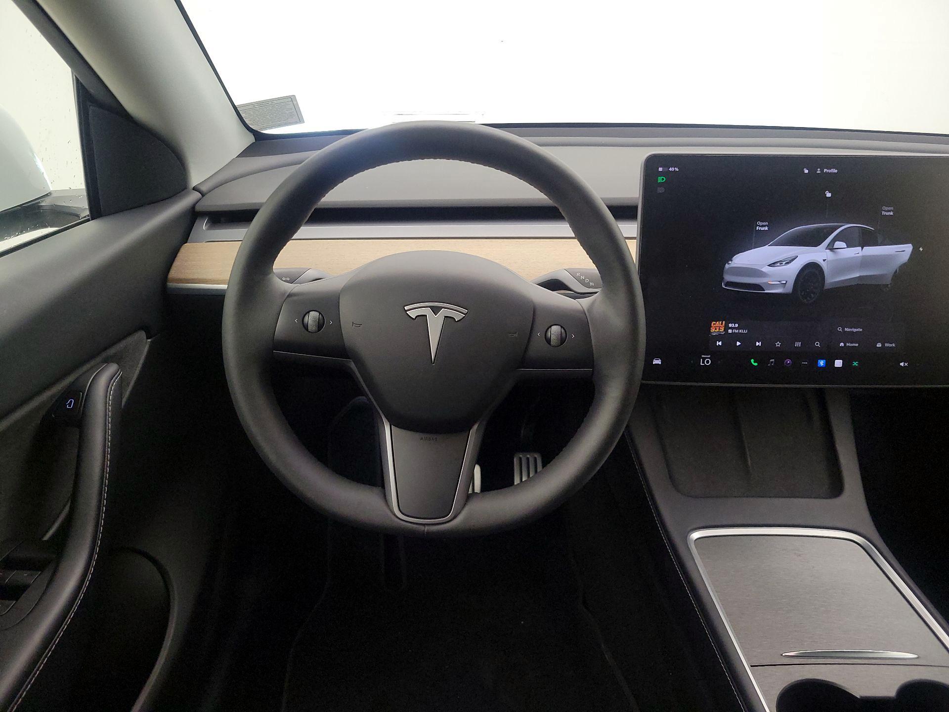 Thumbnail: 2022 Tesla Model Y - 10