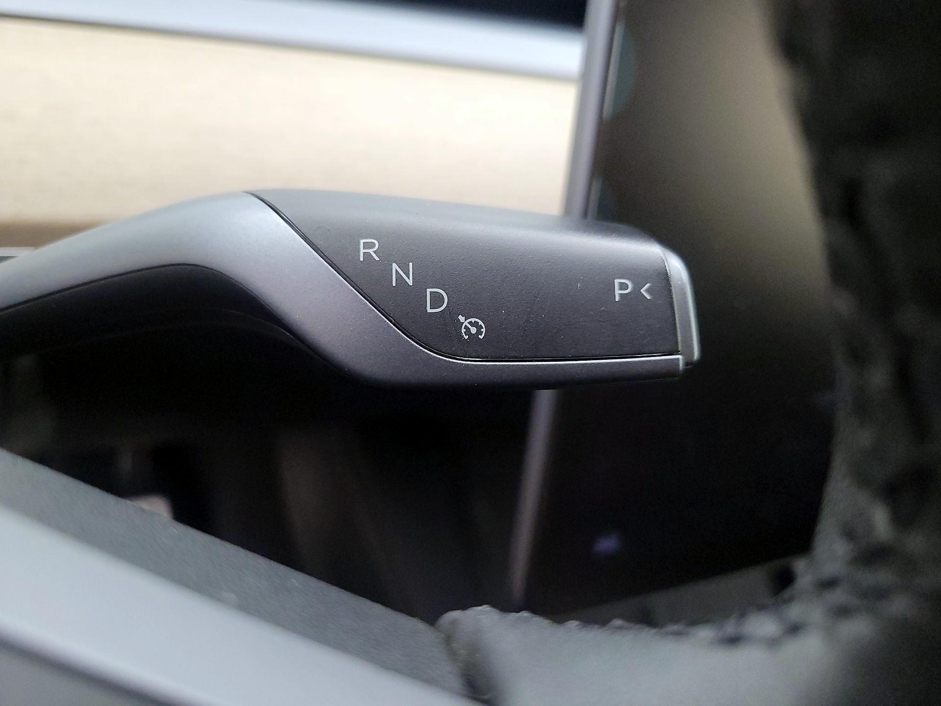 Thumbnail: 2022 Tesla Model Y - 16