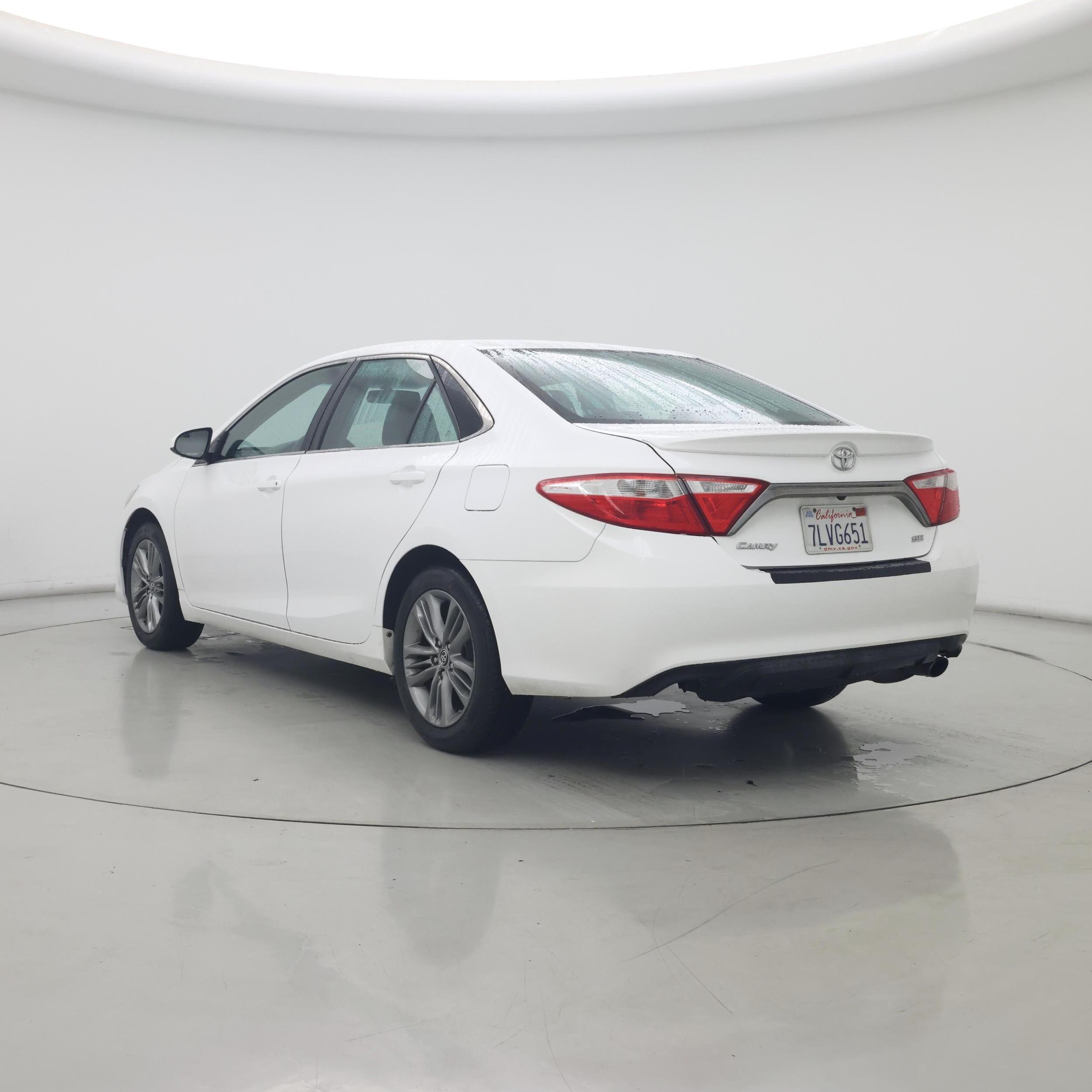 Thumbnail: 2015 Toyota Camry - 2