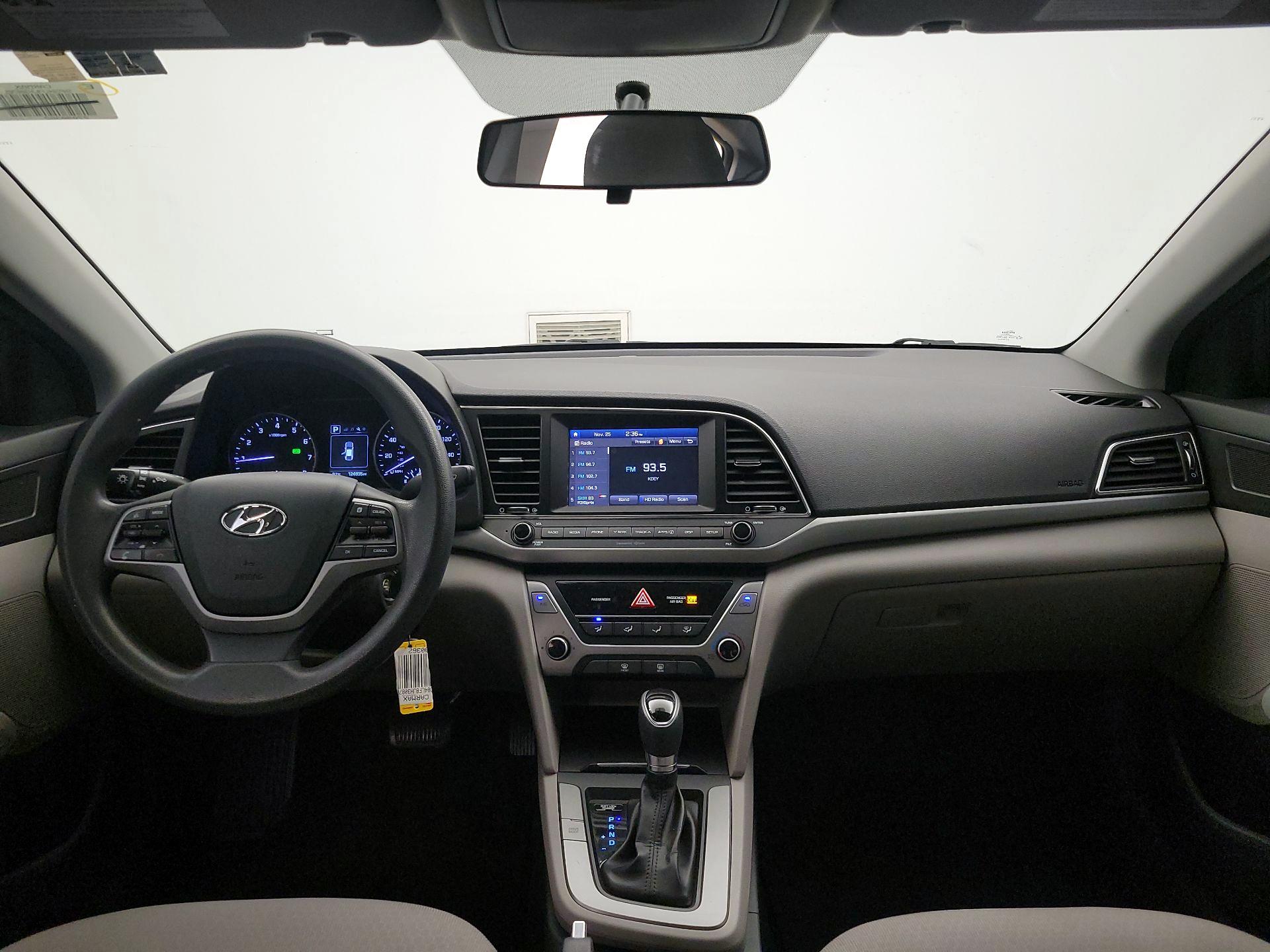 Thumbnail: 2018 Hyundai Elantra - 9