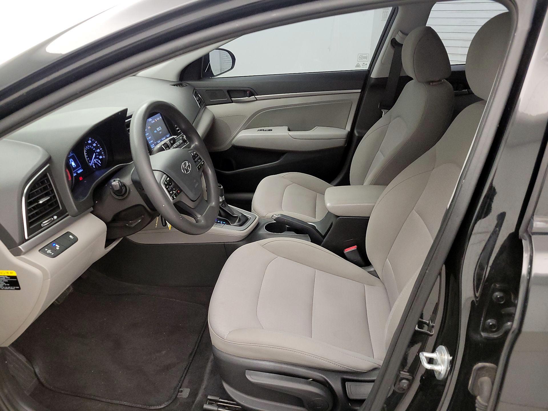 Thumbnail: 2018 Hyundai Elantra - 11